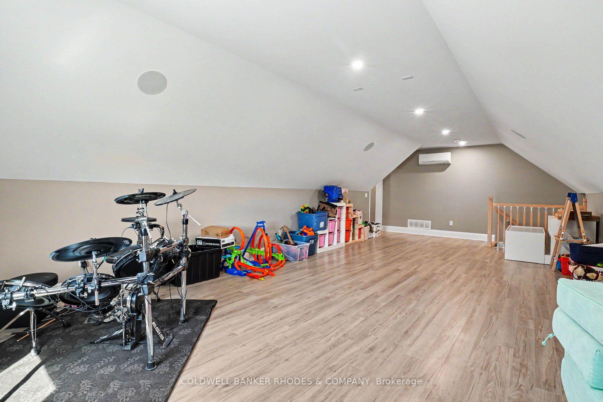 Photo 30 of 780 Mckenzie Avenue, McNab/Braeside, Mcnab/Braeside Twps — HOMEH