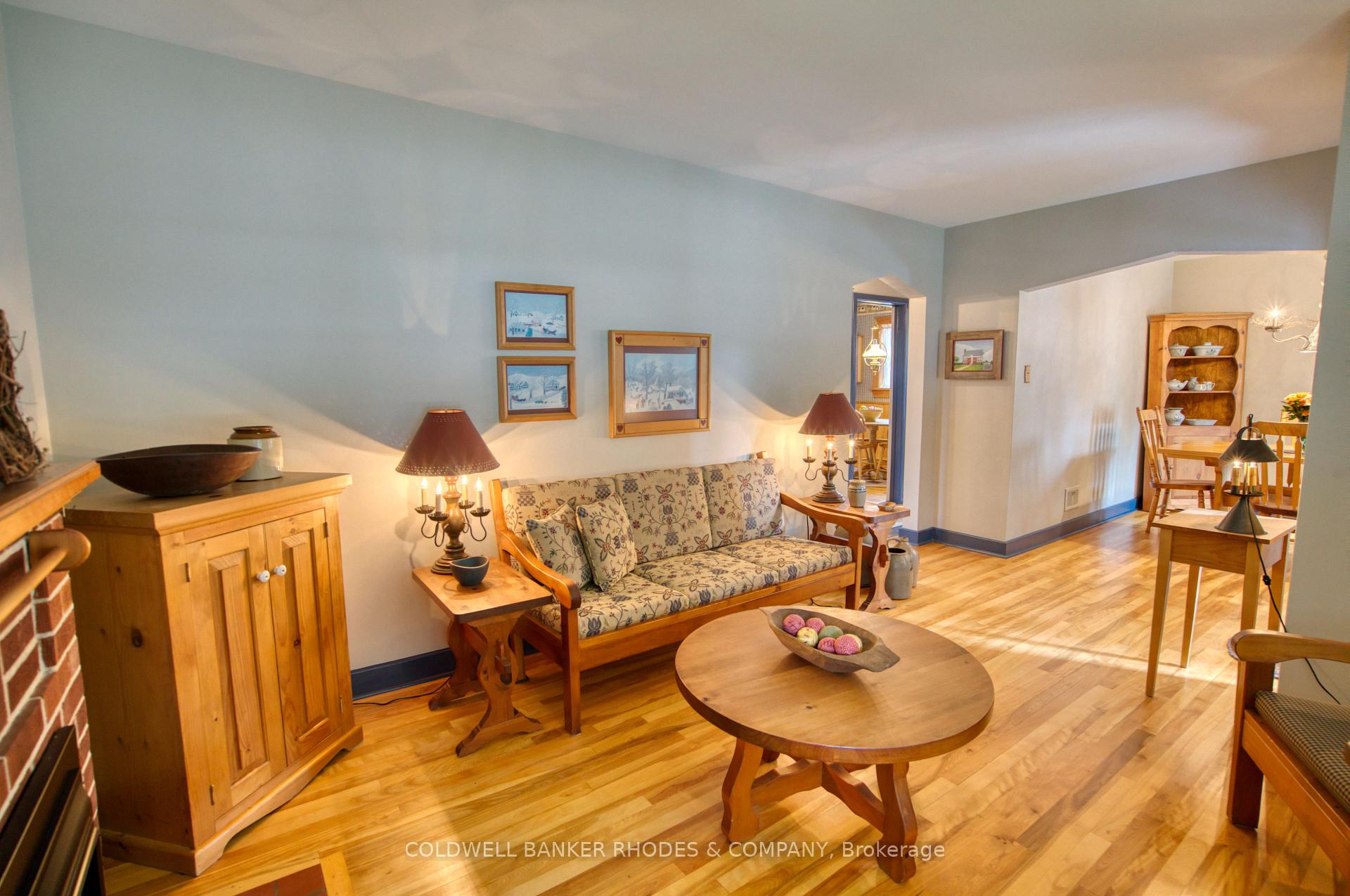 Photo 6 of 1329 Larose Avenue, Ottawa, Carlington — HOMEH