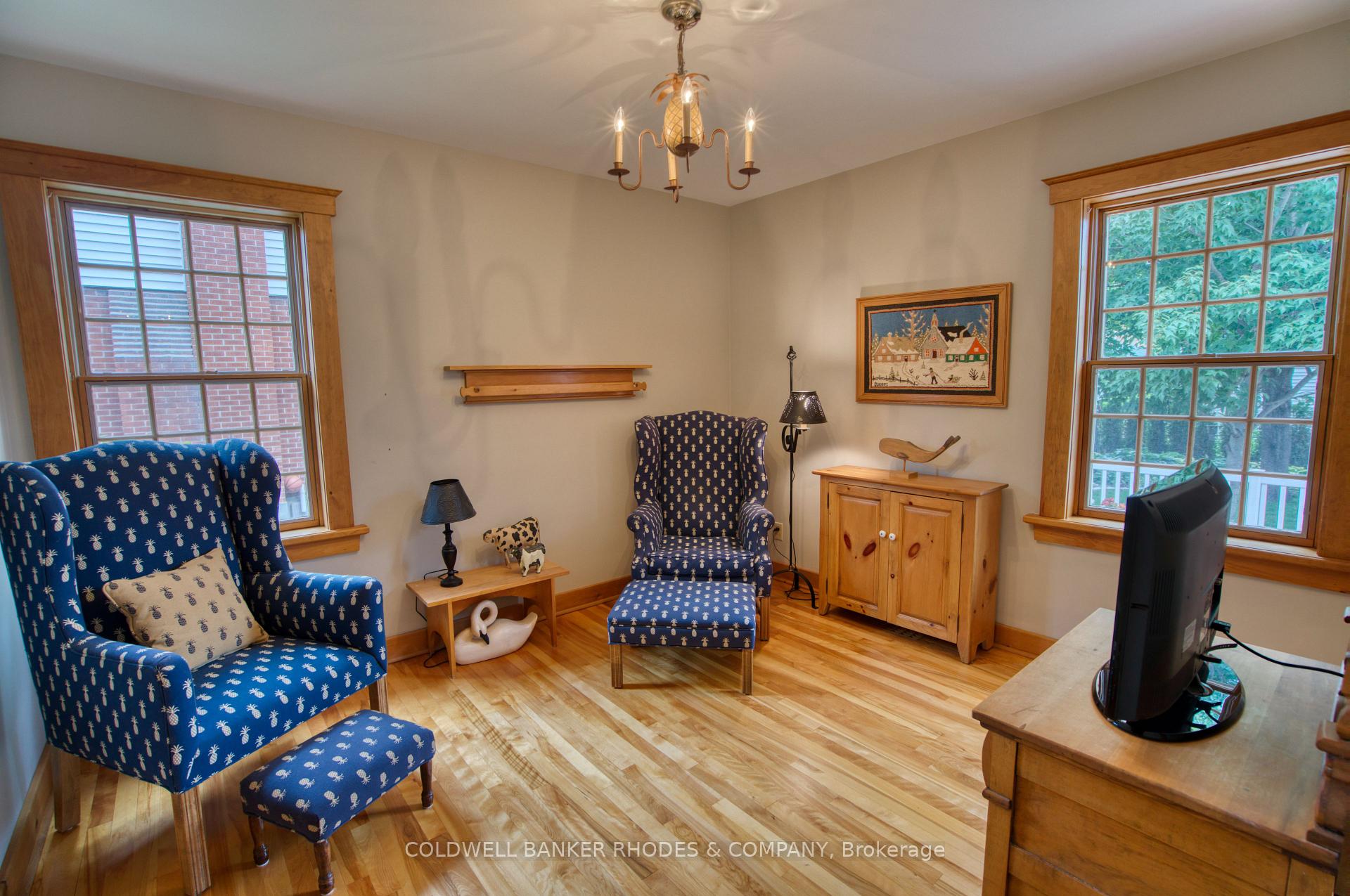 Photo 10 of 1329 Larose Avenue, Ottawa, Carlington — HOMEH
