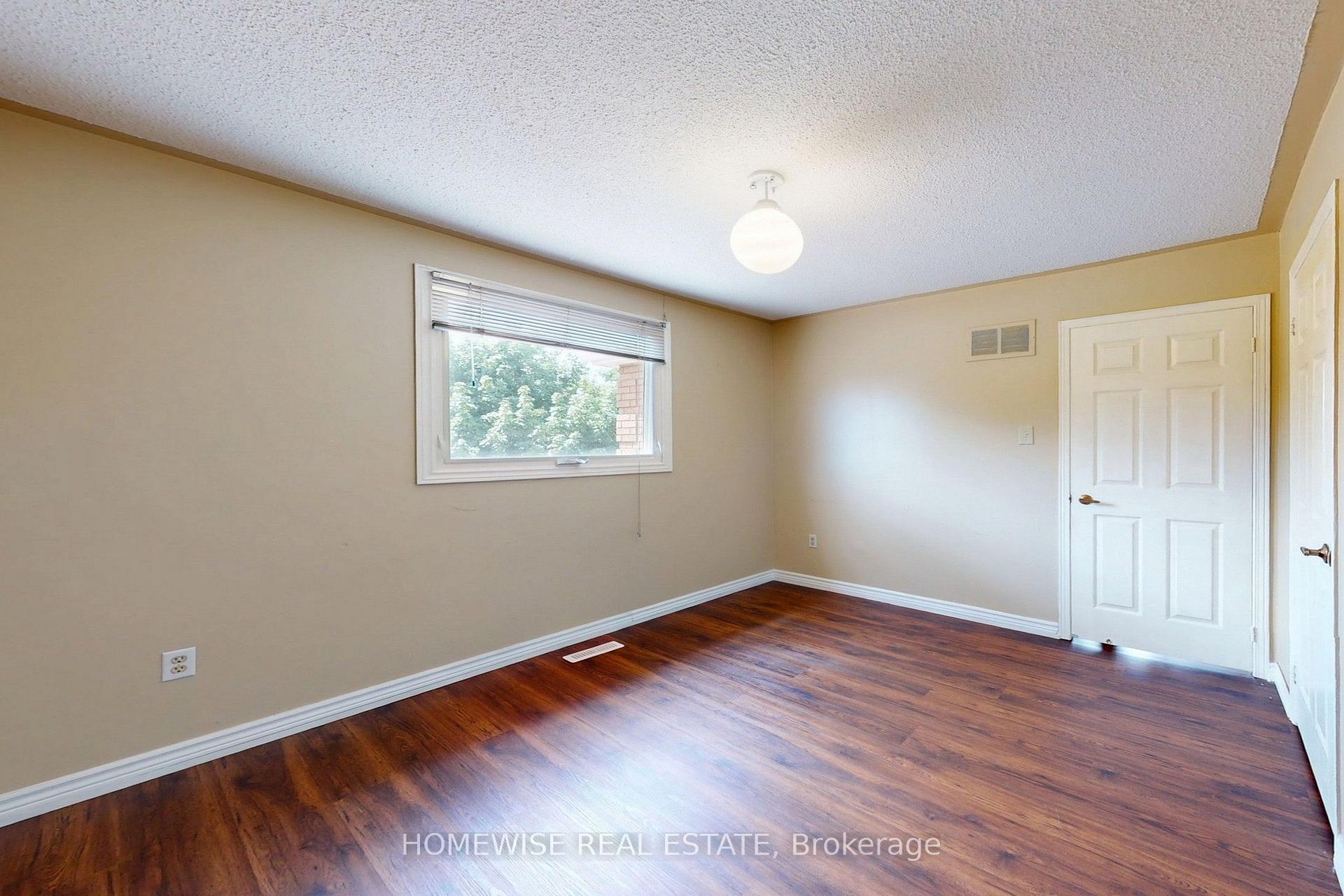 Photo 28 of Unit Main, 11 Briarcliffe Crescent, Vaughan, Brownridge — HOMEH