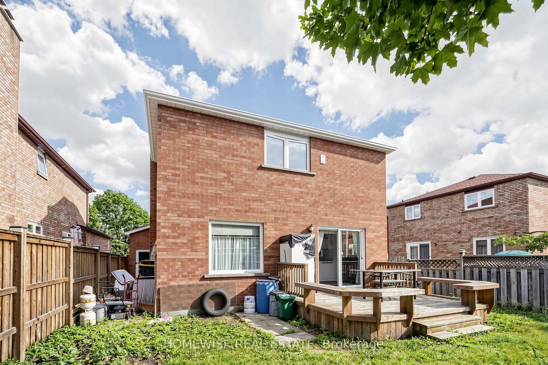 Photo 38 of Unit Main, 11 Briarcliffe Crescent, Vaughan, Brownridge — HOMEH