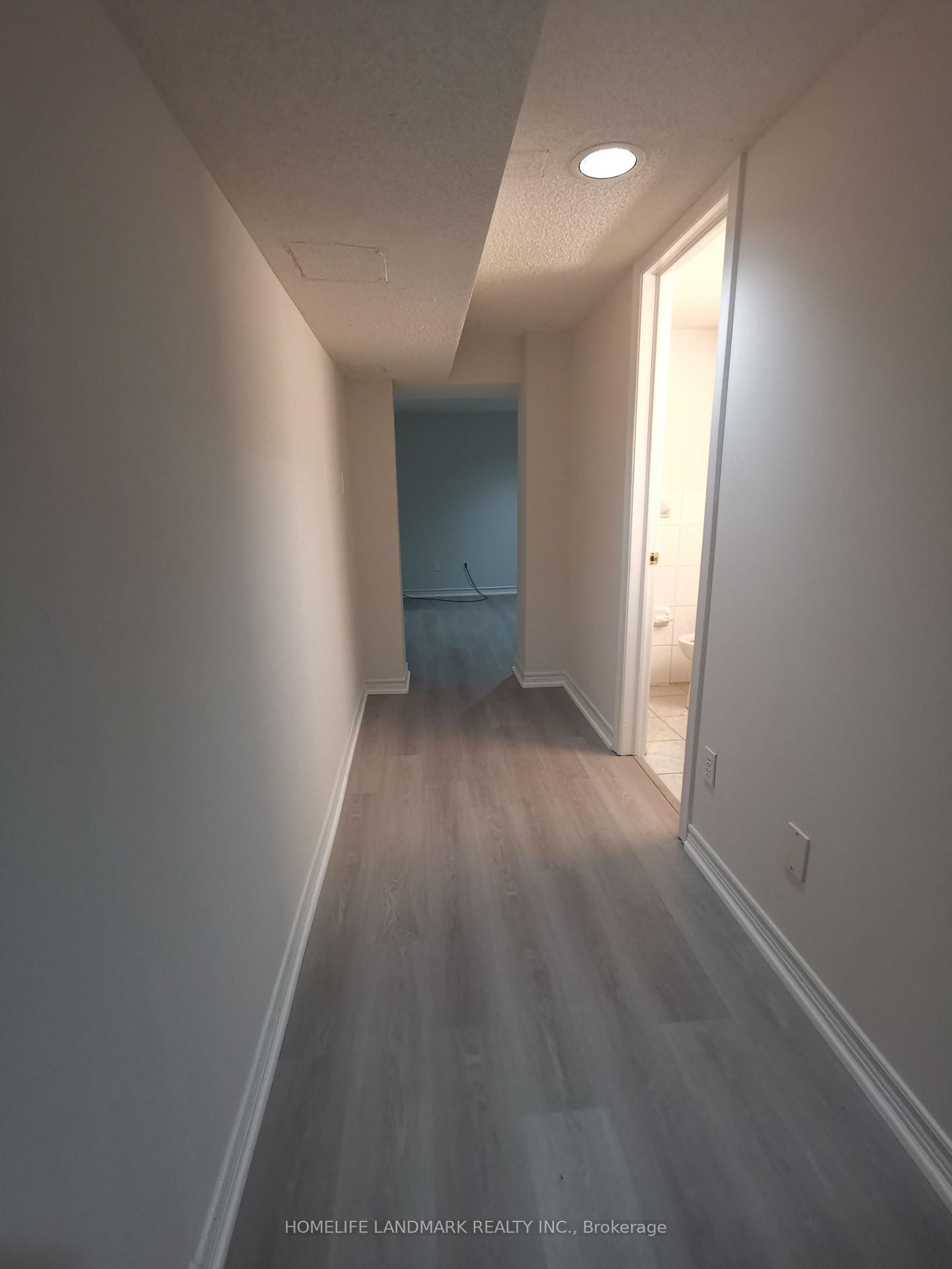 Photo 13 of Unit Basement, 288 Maple Leaf Drive, North York, Rustic — HOMEH