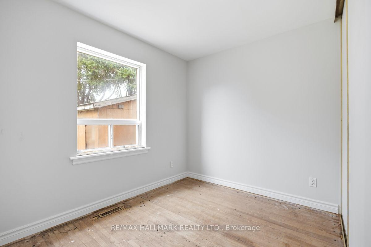 Photo 17 of 4 Bergen Road, Scarborough, Dorset Park — HOMEH