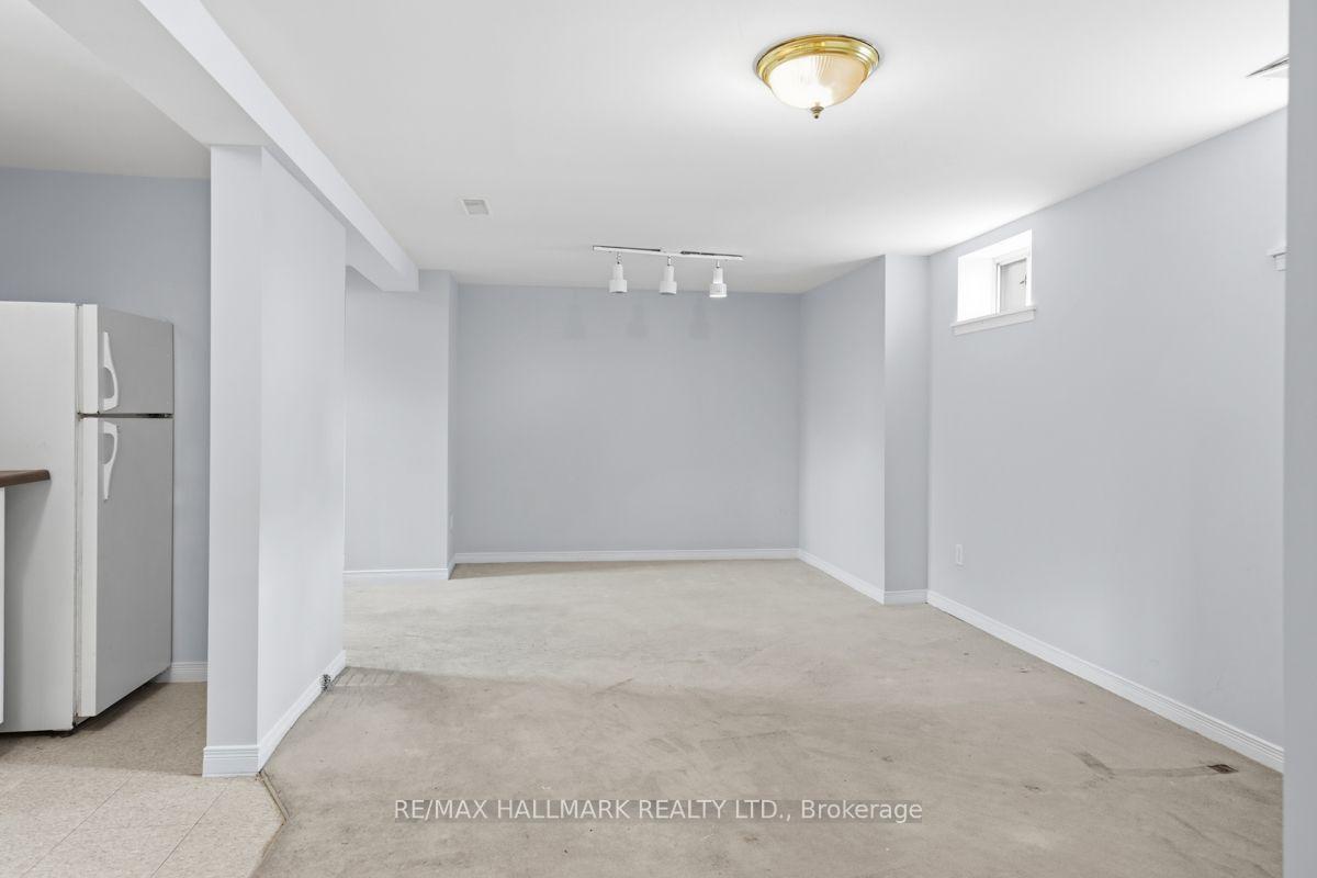 Photo 21 of 4 Bergen Road, Scarborough, Dorset Park — HOMEH