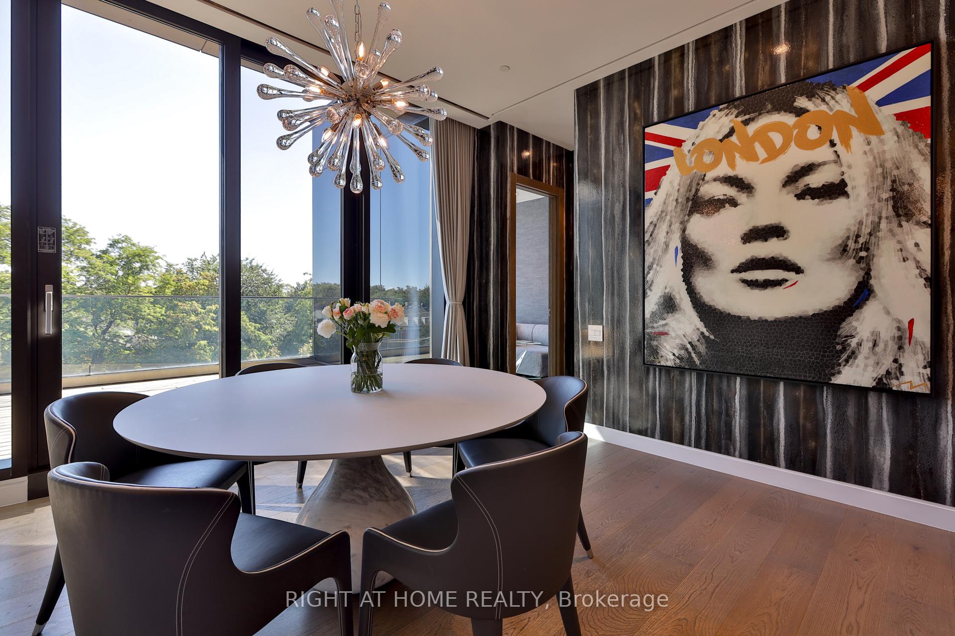 Photo 6 of Unit 501, 1 Roxborough Street E, Toronto, Rosedale-Moore Park — HOMEH