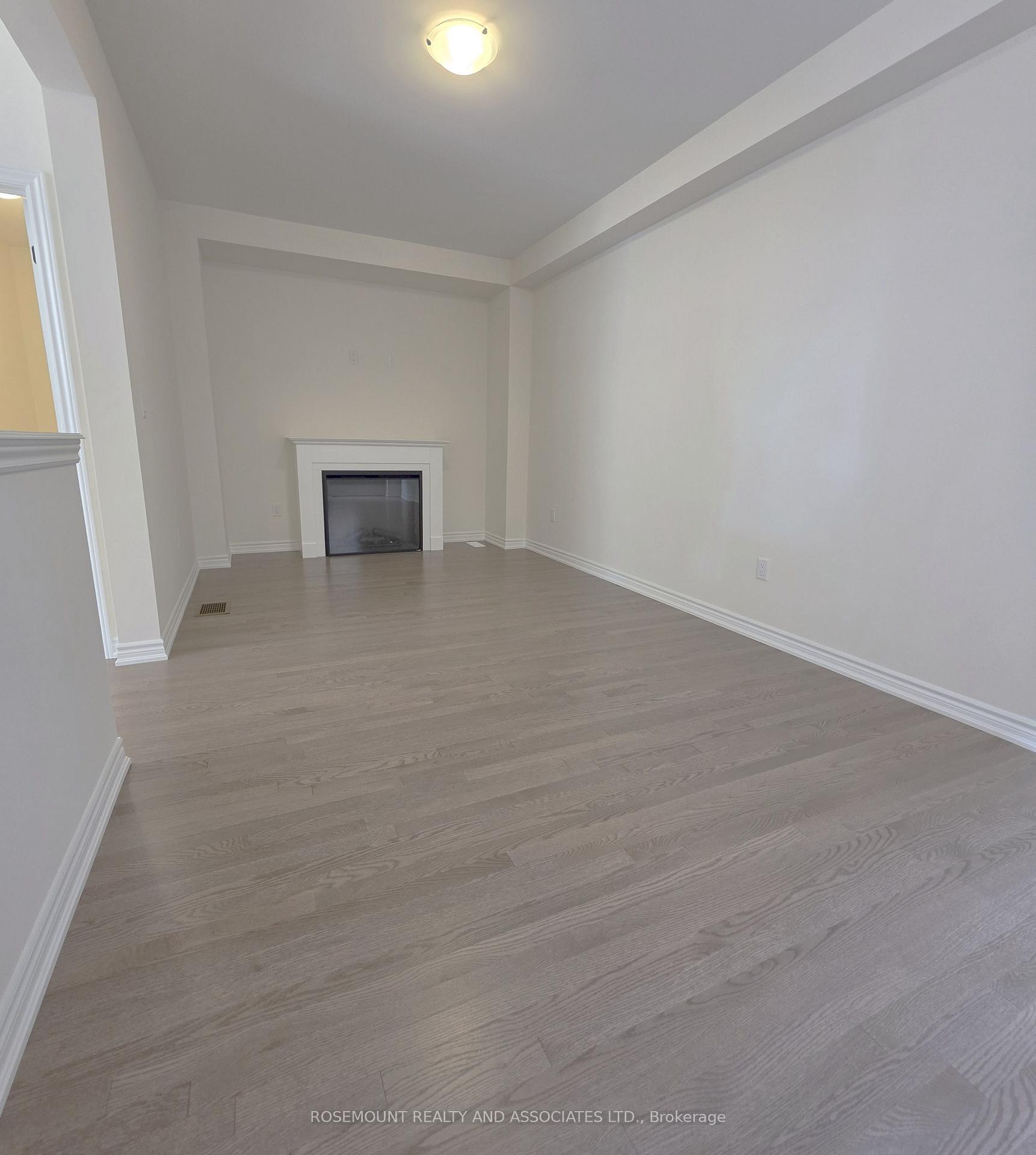 Photo 4 of 12 Radiance Way, Whitby, Rural Whitby — HOMEH
