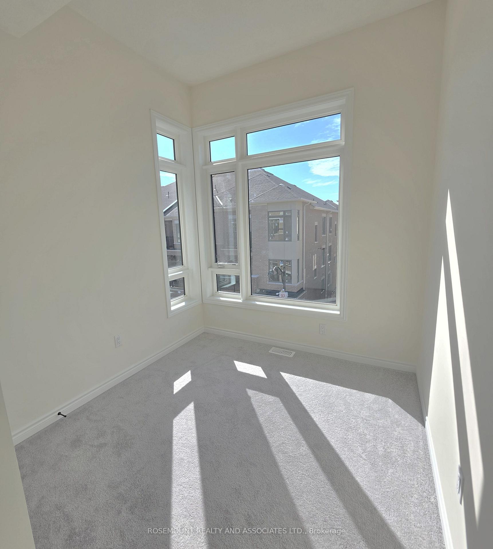 Photo 17 of 12 Radiance Way, Whitby, Rural Whitby — HOMEH