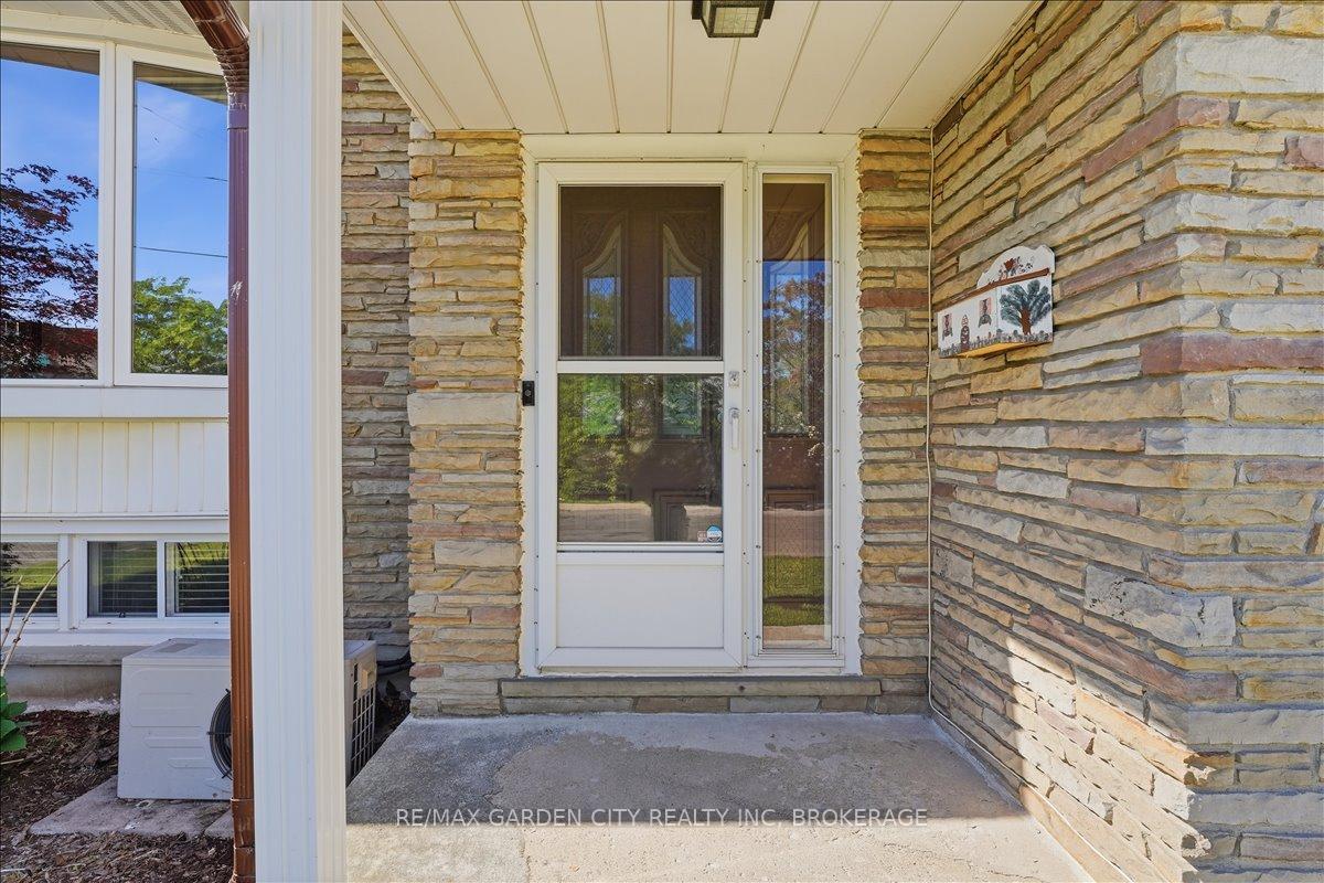 Photo 4 of 41 Albert Street W, Thorold, Thorold Downtown — HOMEH