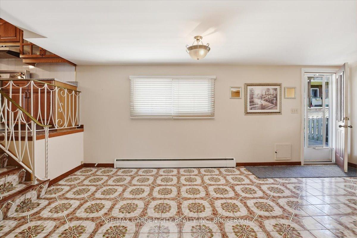 Photo 15 of 41 Albert Street W, Thorold, Thorold Downtown — HOMEH