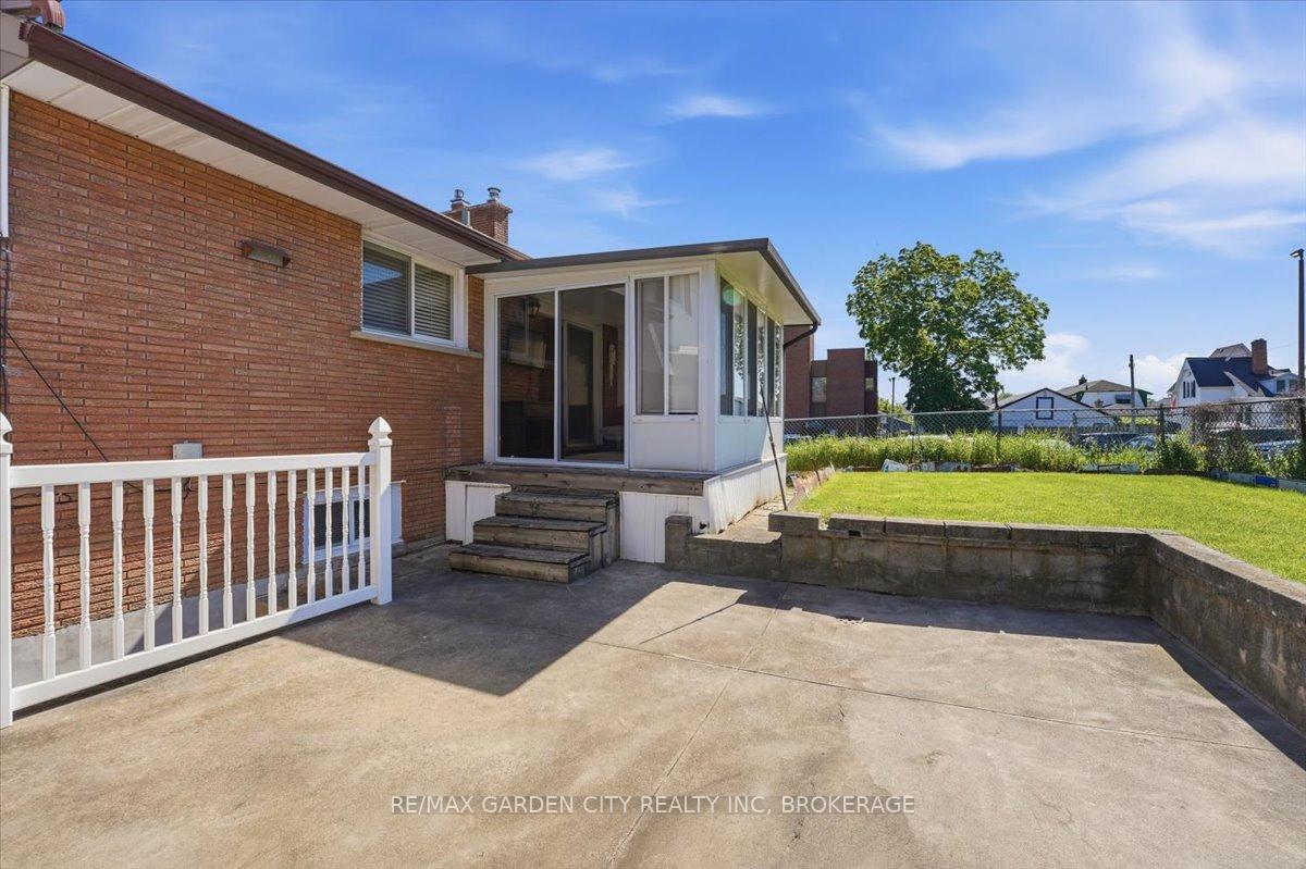 Photo 32 of 41 Albert Street W, Thorold, Thorold Downtown — HOMEH