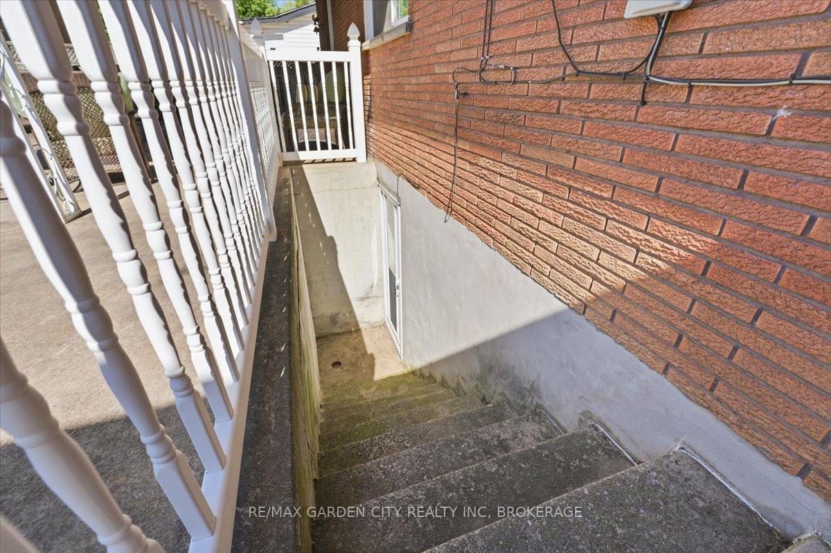 Photo 33 of 41 Albert Street W, Thorold, Thorold Downtown — HOMEH