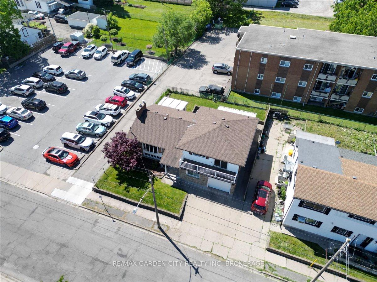 Photo 38 of 41 Albert Street W, Thorold, Thorold Downtown — HOMEH