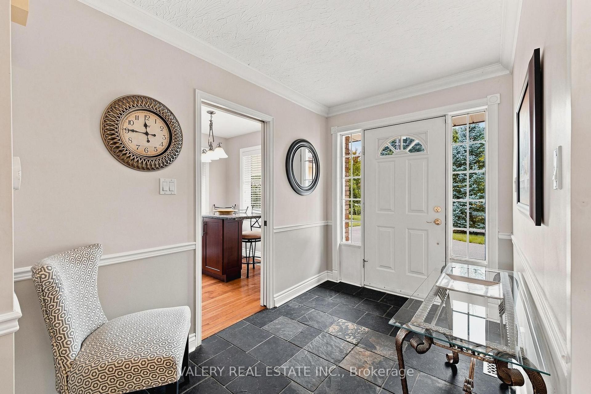 Photo 2 of 456 Lorindale Street, Waterloo, Lexington — HOMEH