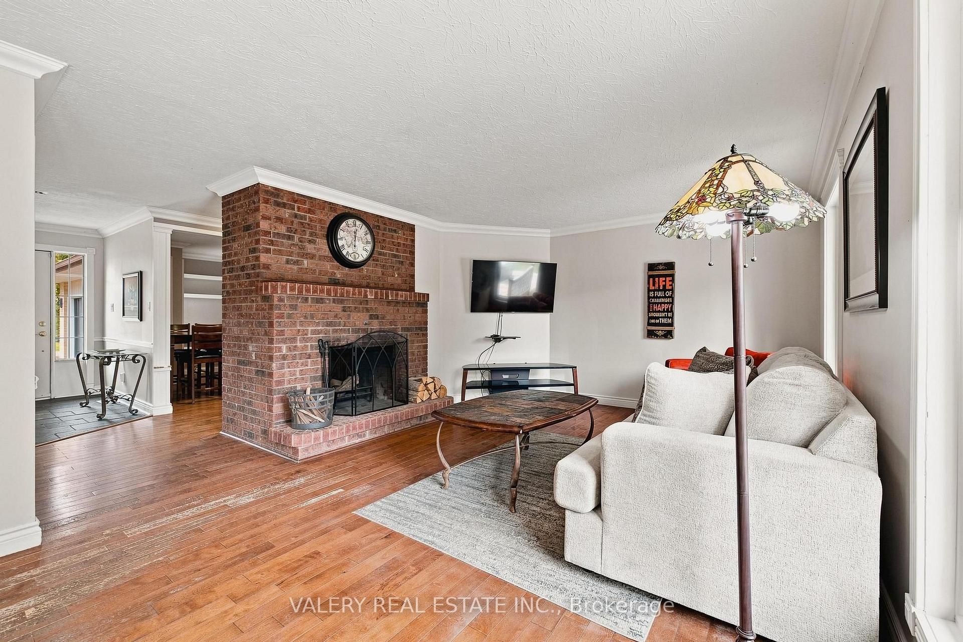 Photo 15 of 456 Lorindale Street, Waterloo, Lexington — HOMEH