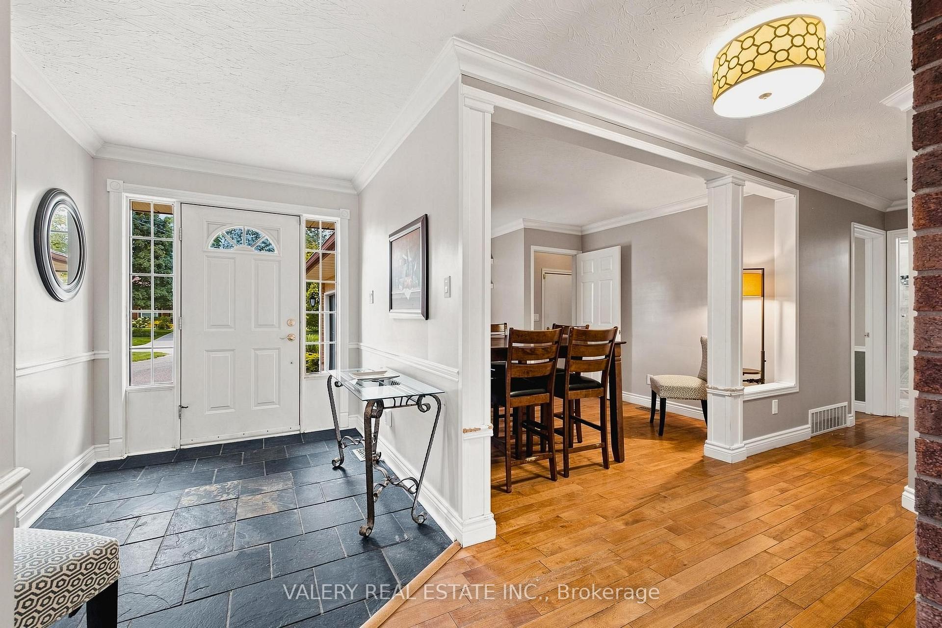Photo 16 of 456 Lorindale Street, Waterloo, Lexington — HOMEH