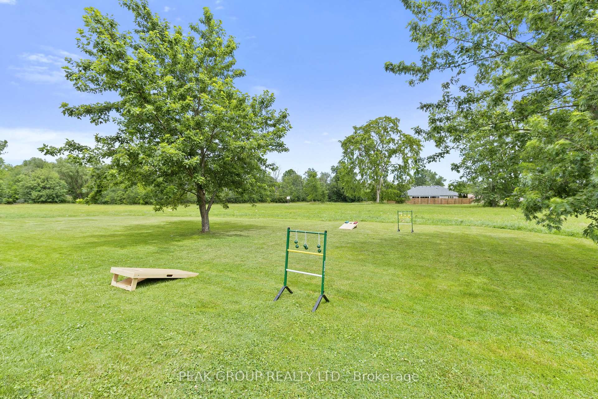 Photo 38 of 19 Bosnich Avenue, Welland, Broadway — HOMEH