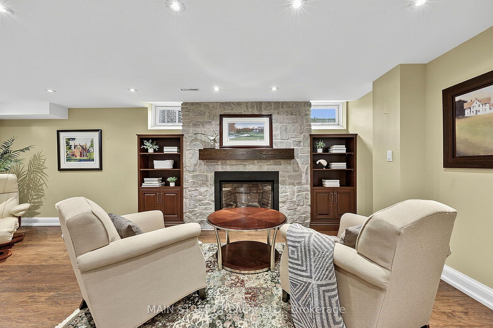 Photo 30 of 40 Tucker Court, Aurora, Aurora Estates — HOMEH