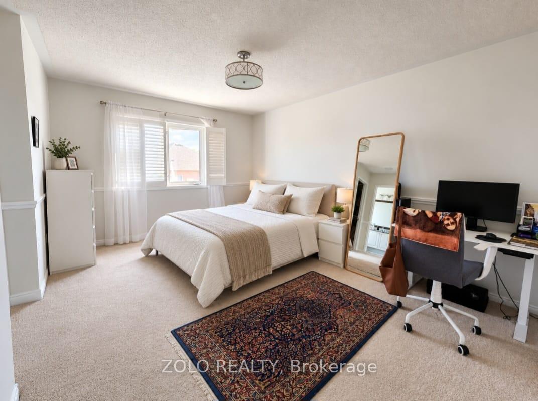 Photo 9 of 33 Walkview Crescent, Richmond Hill, Oak Ridges — HOMEH