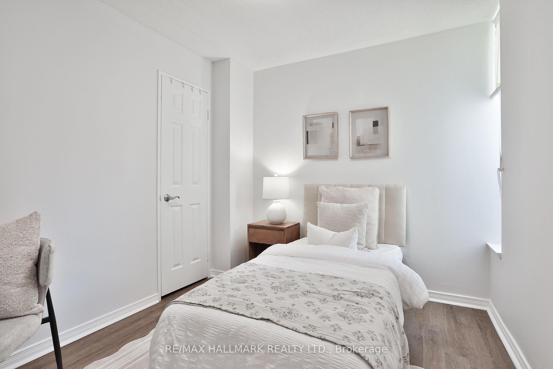 Photo 16 of Unit 716, 245 Davisville Avenue, Toronto, Mount Pleasant West — HOMEH