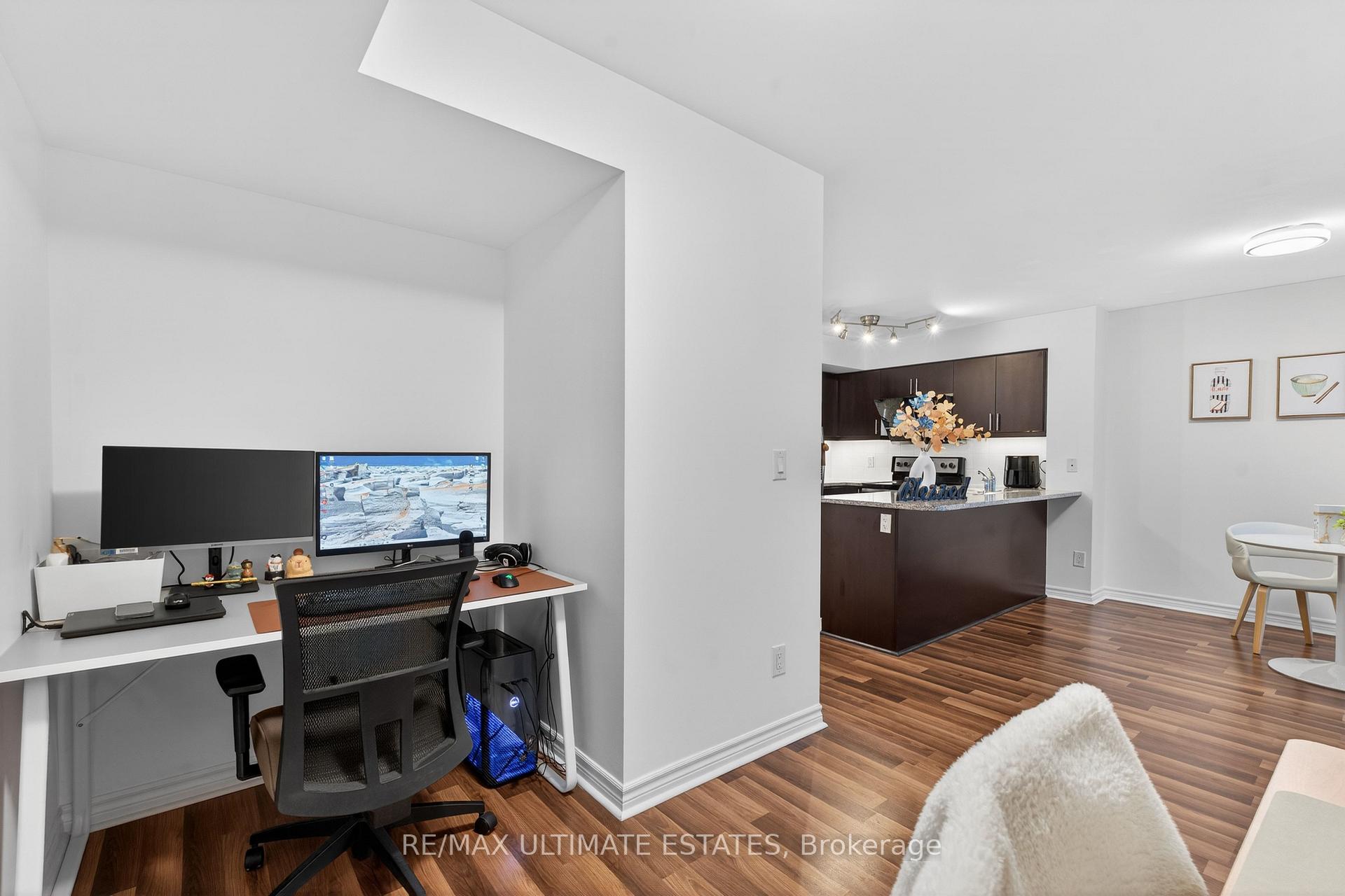 Photo 13 of Unit 2205, 19 Grand Trunk Crescent, Toronto, Waterfront Communities — HOMEH