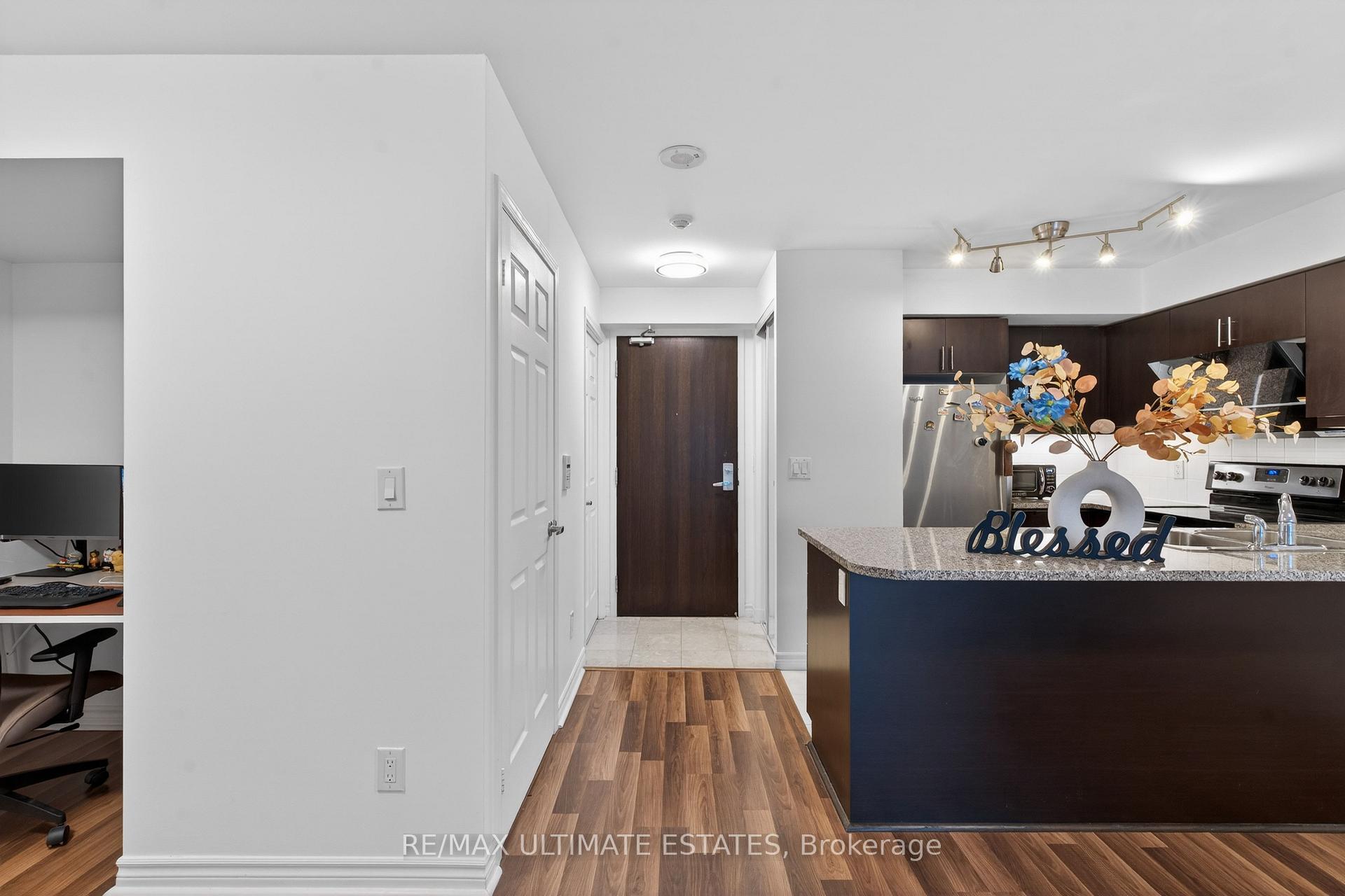 Photo 20 of Unit 2205, 19 Grand Trunk Crescent, Toronto, Waterfront Communities — HOMEH
