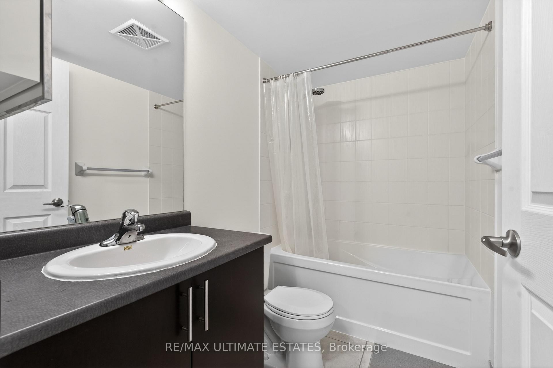 Photo 22 of Unit 2205, 19 Grand Trunk Crescent, Toronto, Waterfront Communities — HOMEH