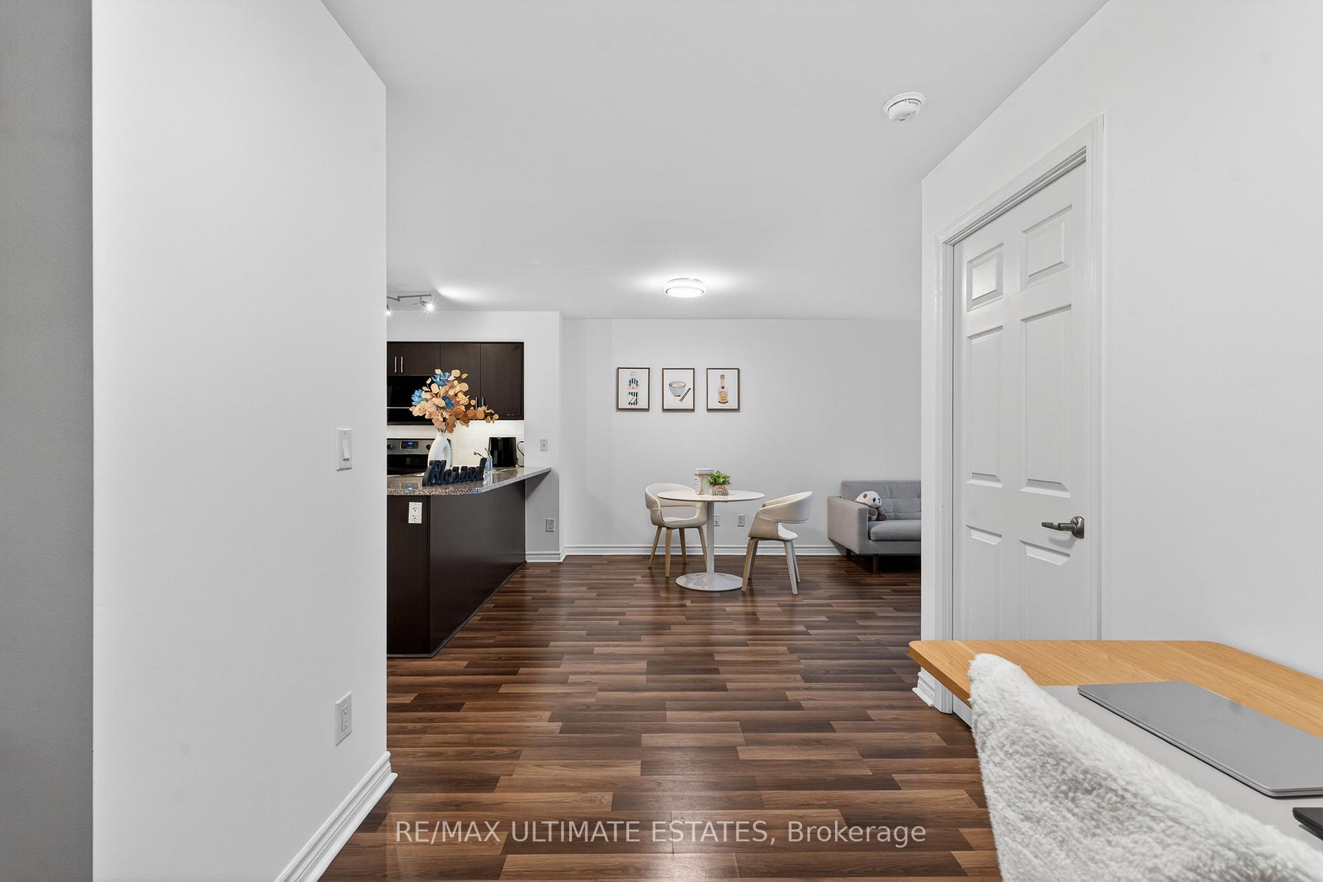 Photo 30 of Unit 2205, 19 Grand Trunk Crescent, Toronto, Waterfront Communities — HOMEH