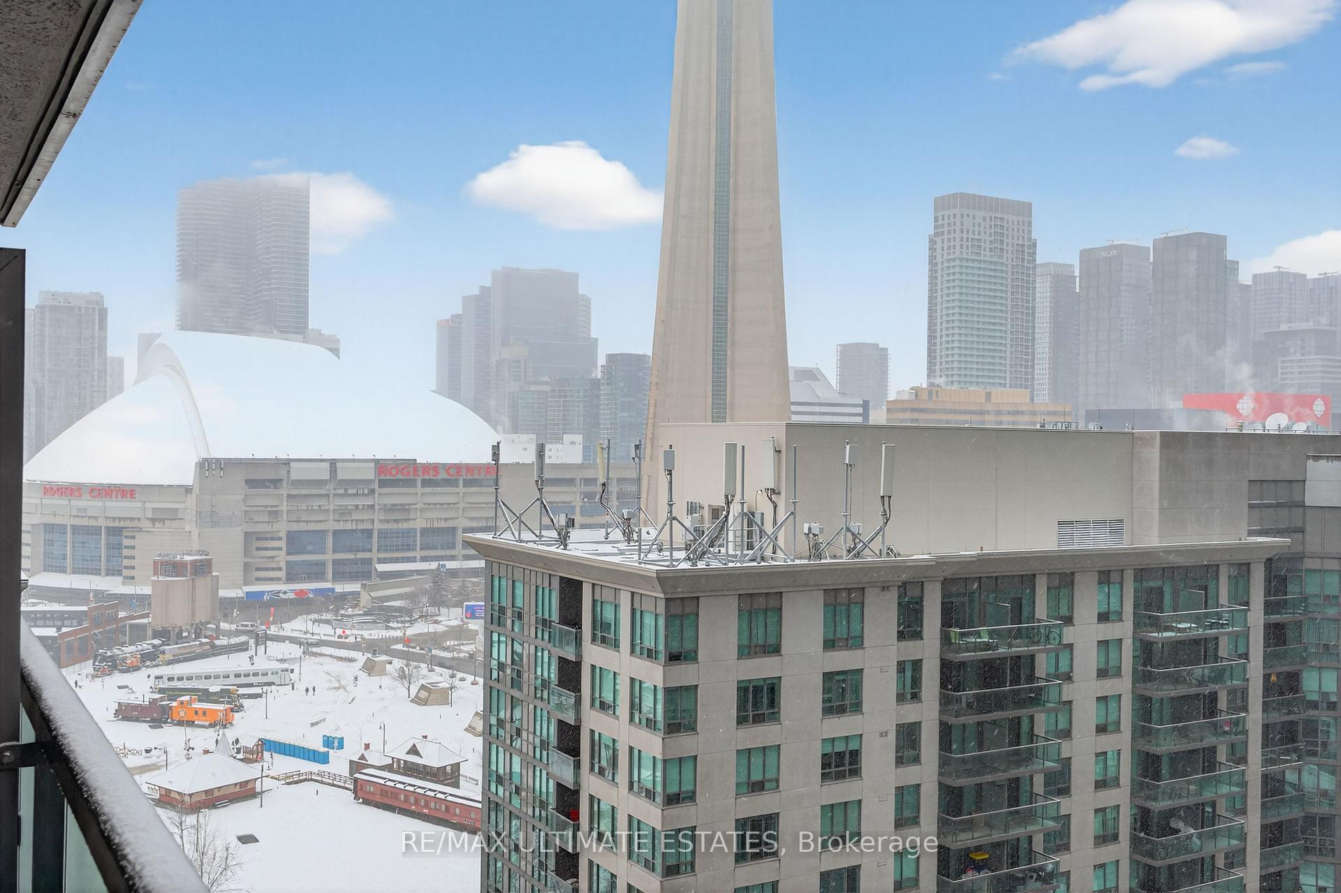 Photo 33 of Unit 2205, 19 Grand Trunk Crescent, Toronto, Waterfront Communities — HOMEH