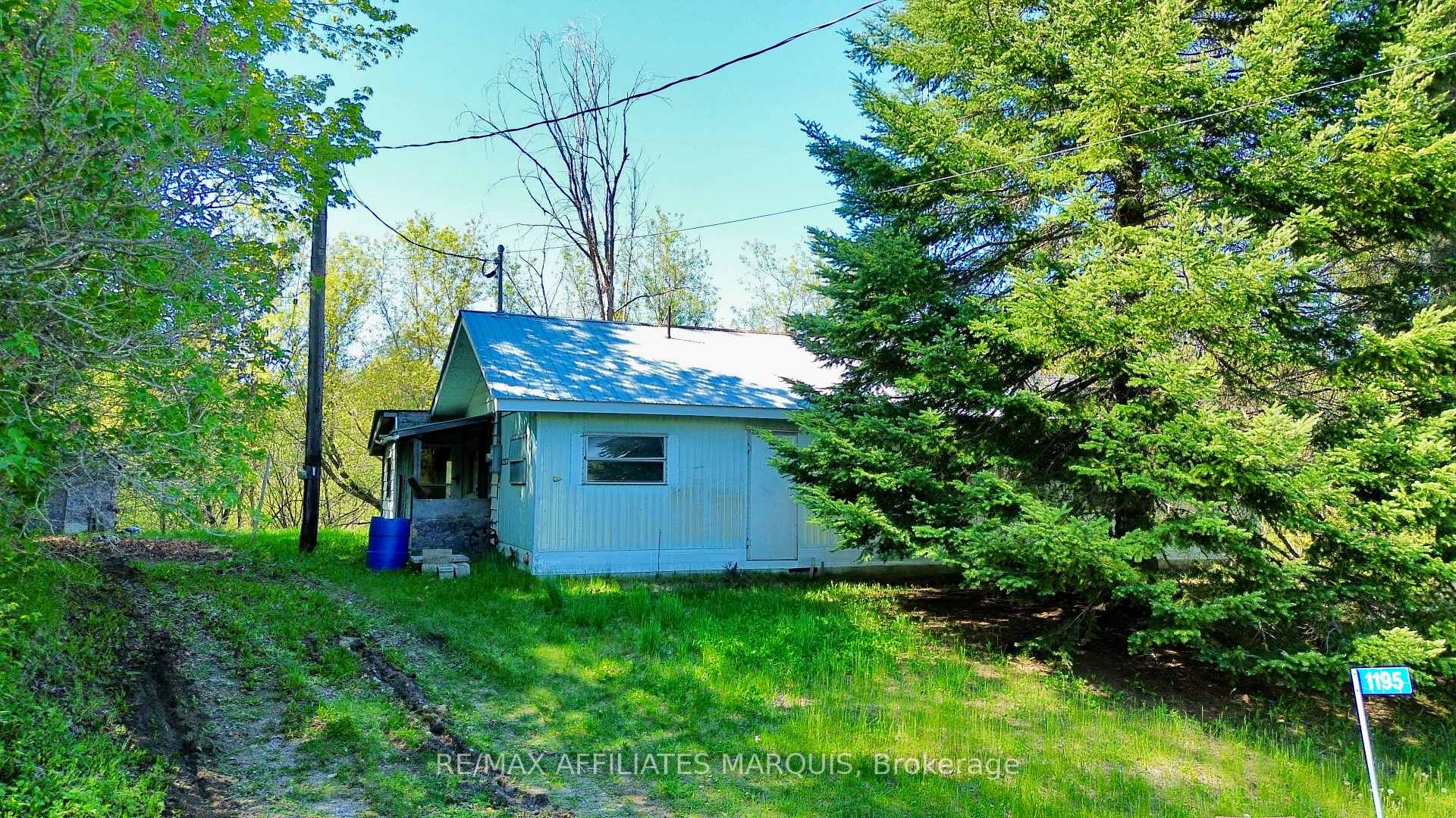 Photo 3 of 1195 Thompson Road, Frontenac, Frontenac Centre — HOMEH