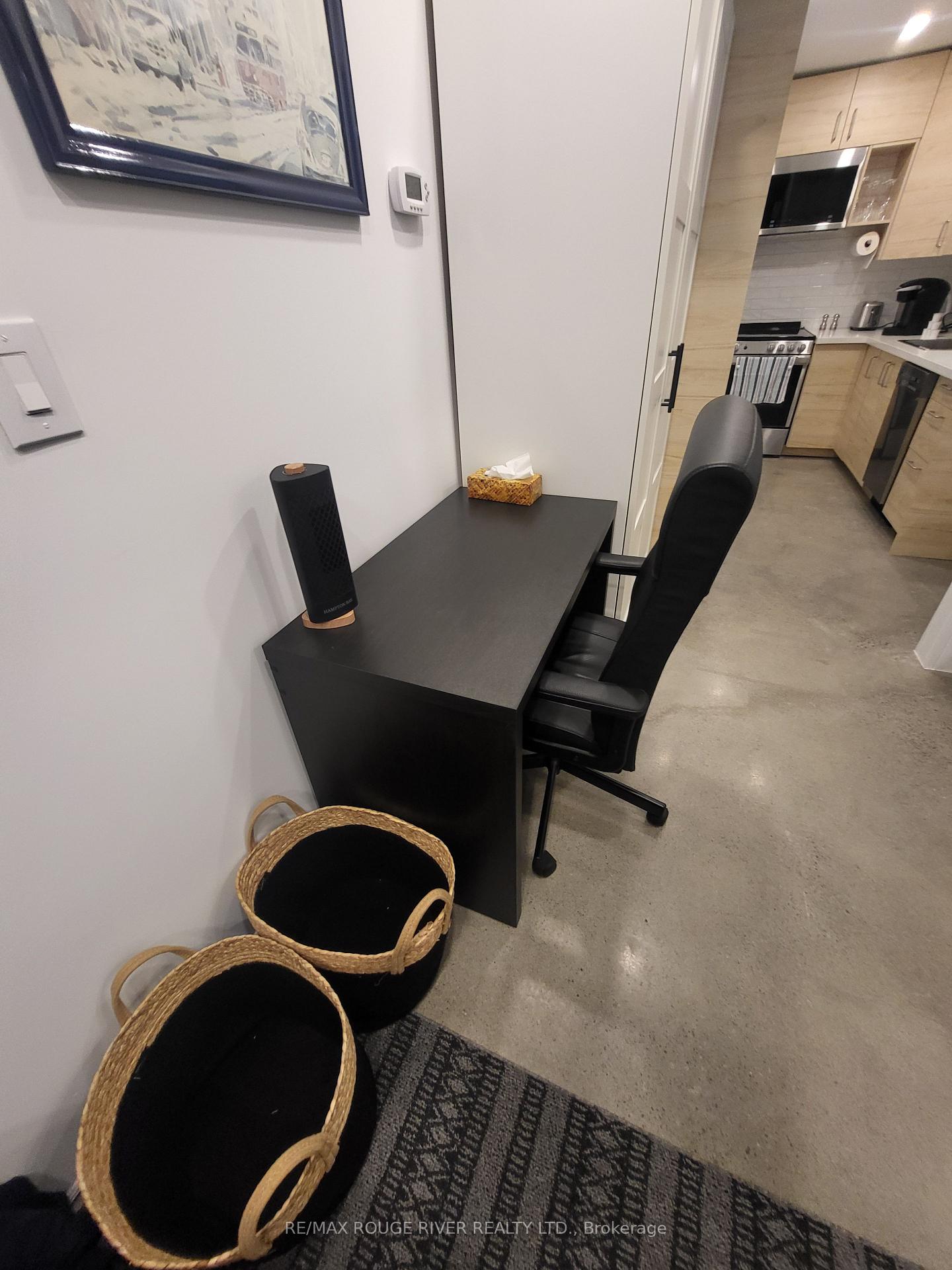 Photo 11 of Unit Lower, 6 Lippincott Street, Toronto, Kensington-Chinatown — HOMEH