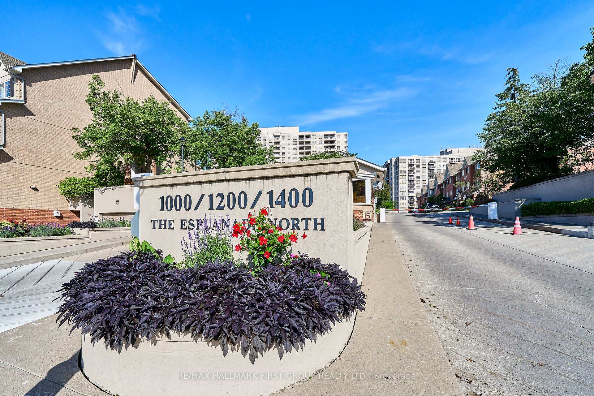 Photo 2 of Unit 1116, 1000 The Esplanade Road N, Pickering, Town Centre — HOMEH