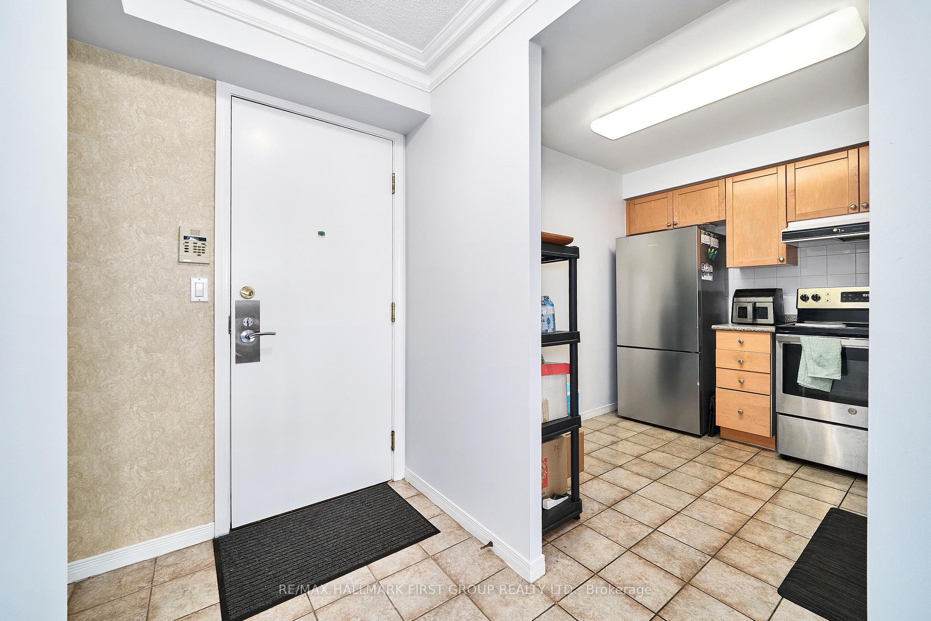 Photo 4 of Unit 1116, 1000 The Esplanade Road N, Pickering, Town Centre — HOMEH