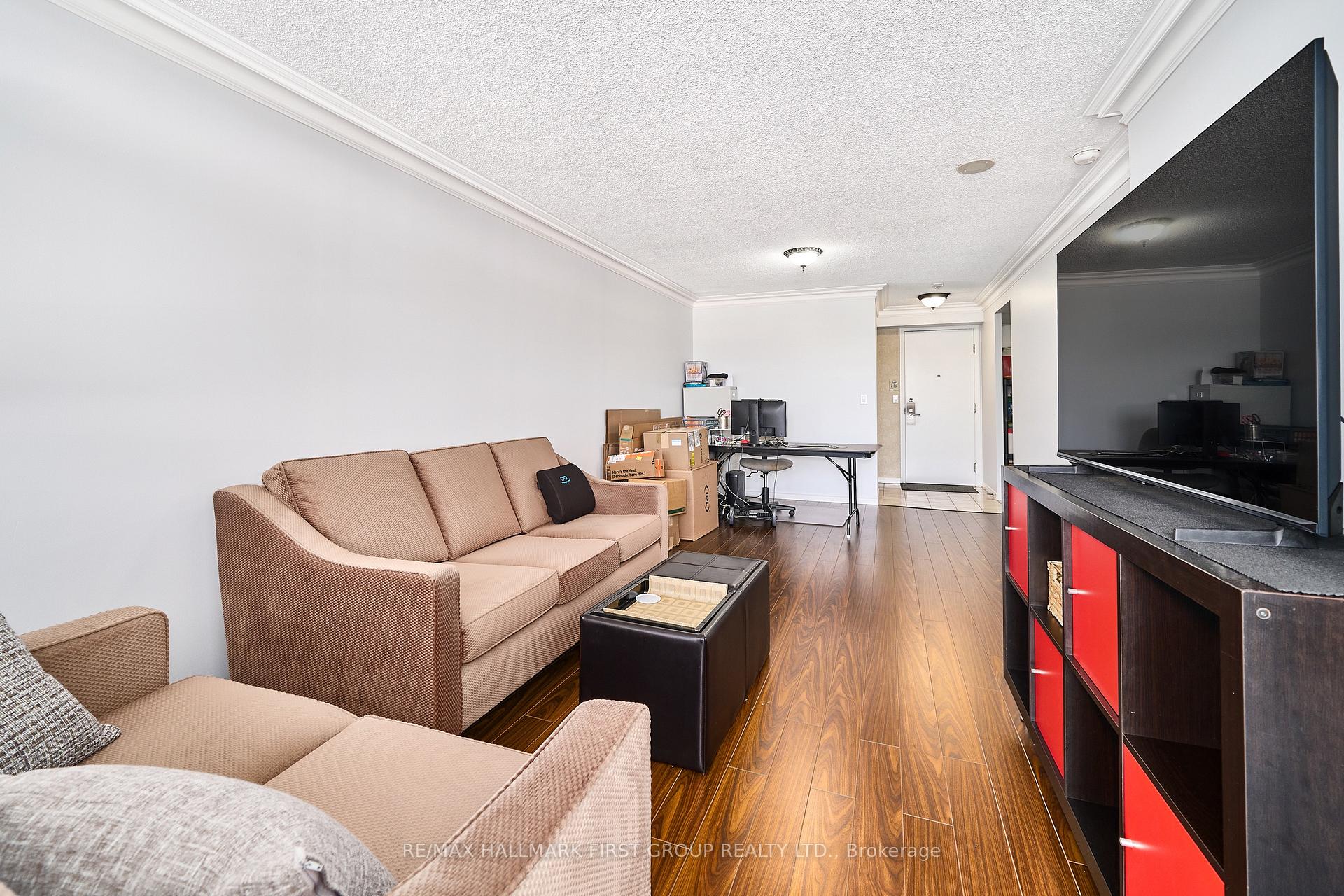 Photo 11 of Unit 1116, 1000 The Esplanade Road N, Pickering, Town Centre — HOMEH