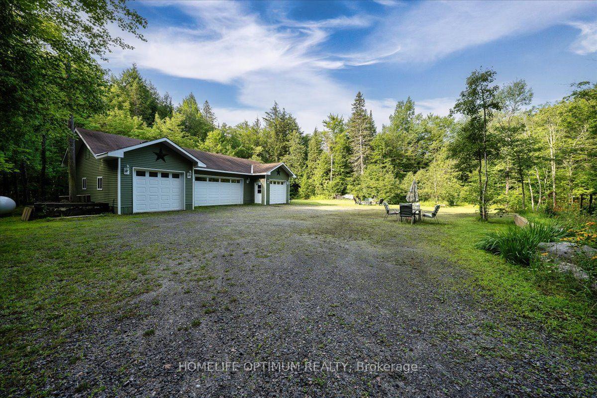 Photo 44 of 1195 Lakeshore Drive N, Bracebridge, Oakley — HOMEH