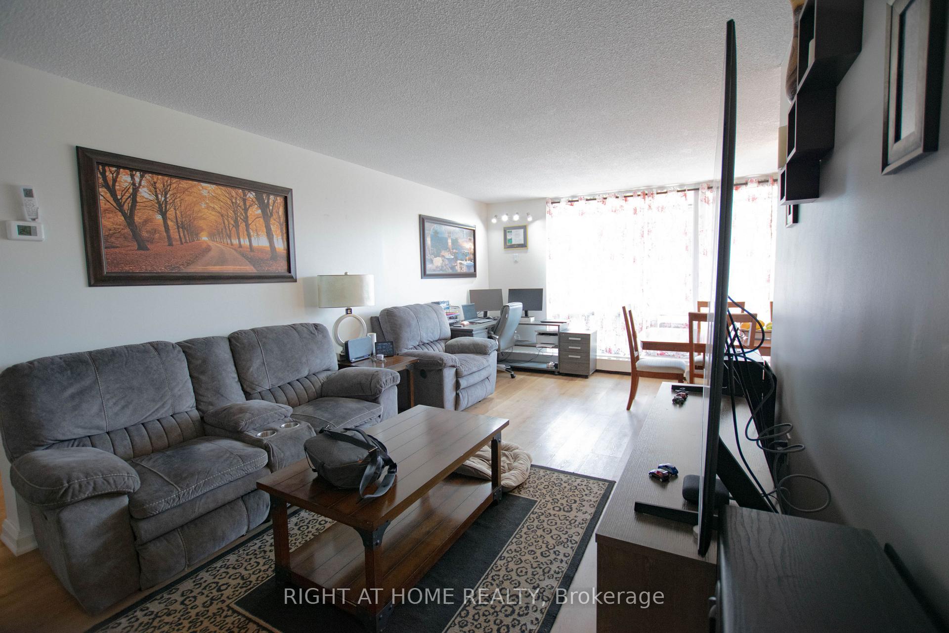 Photo 3 of Unit 107, 1210 Radom Street, Pickering, Bay Ridges — HOMEH