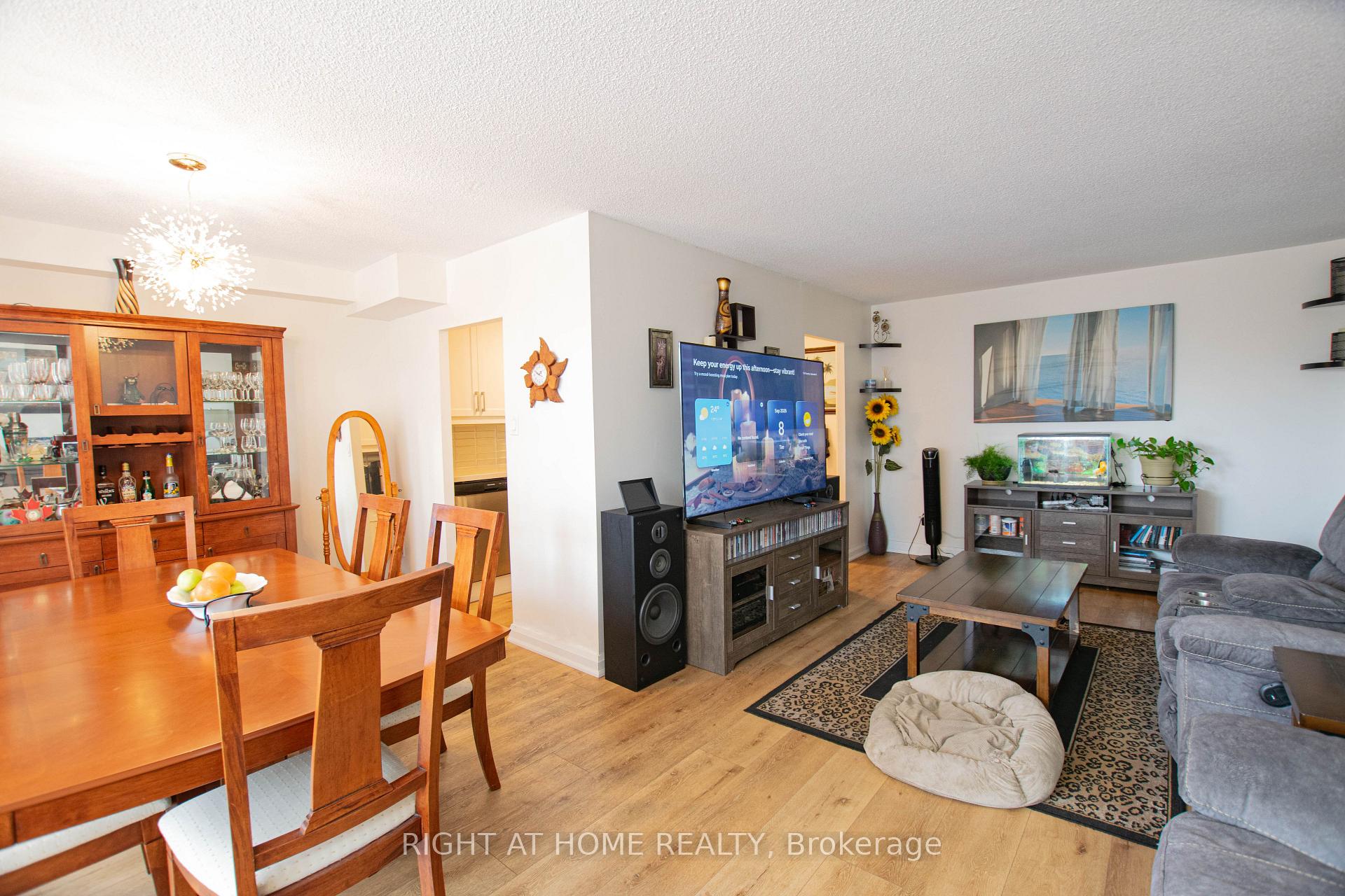 Photo 8 of Unit 107, 1210 Radom Street, Pickering, Bay Ridges — HOMEH