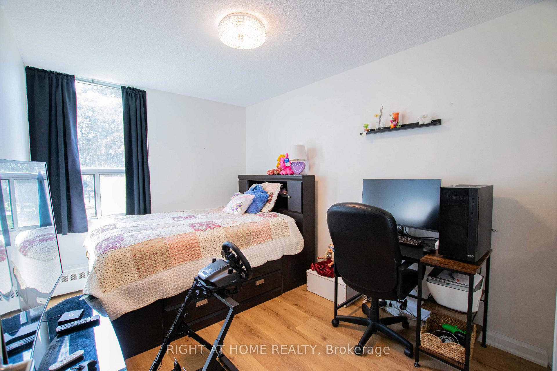 Photo 10 of Unit 107, 1210 Radom Street, Pickering, Bay Ridges — HOMEH