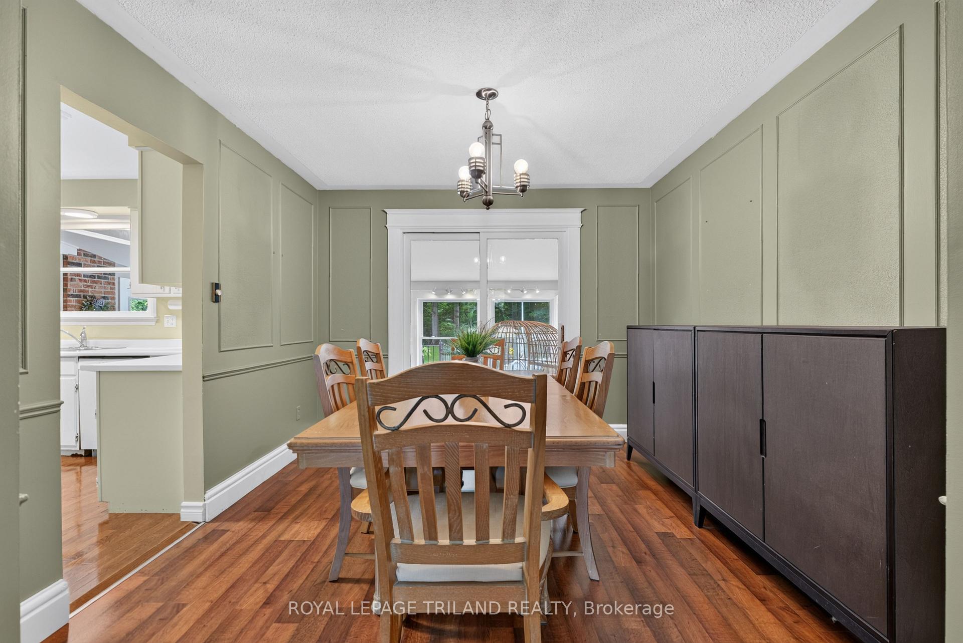 Photo 8 of 165 Camden Crescent, London, North G — HOMEH