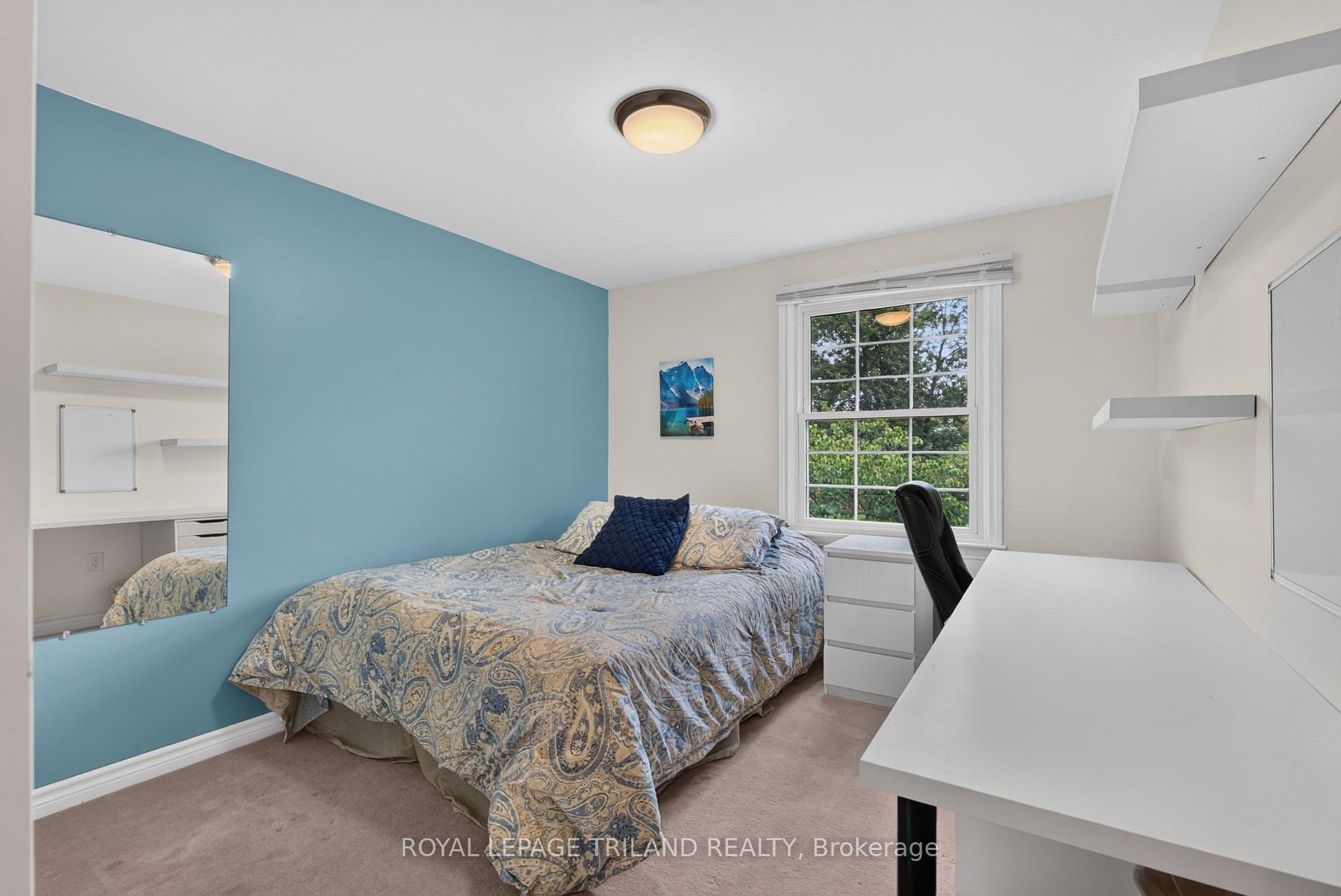 Photo 20 of 165 Camden Crescent, London, North G — HOMEH