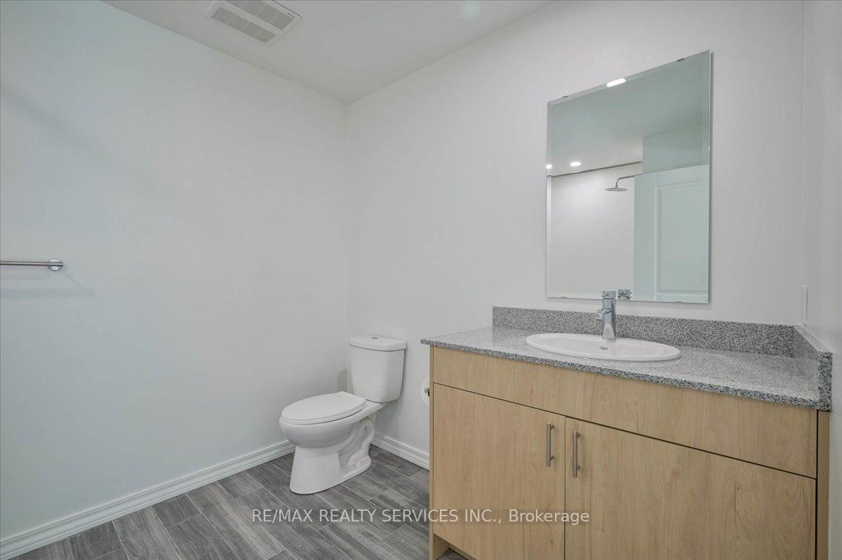 Photo 10 of Unit 504, 181 Elmira Road S, Guelph, Willow West/Sugarbush/West Acres — HOMEH