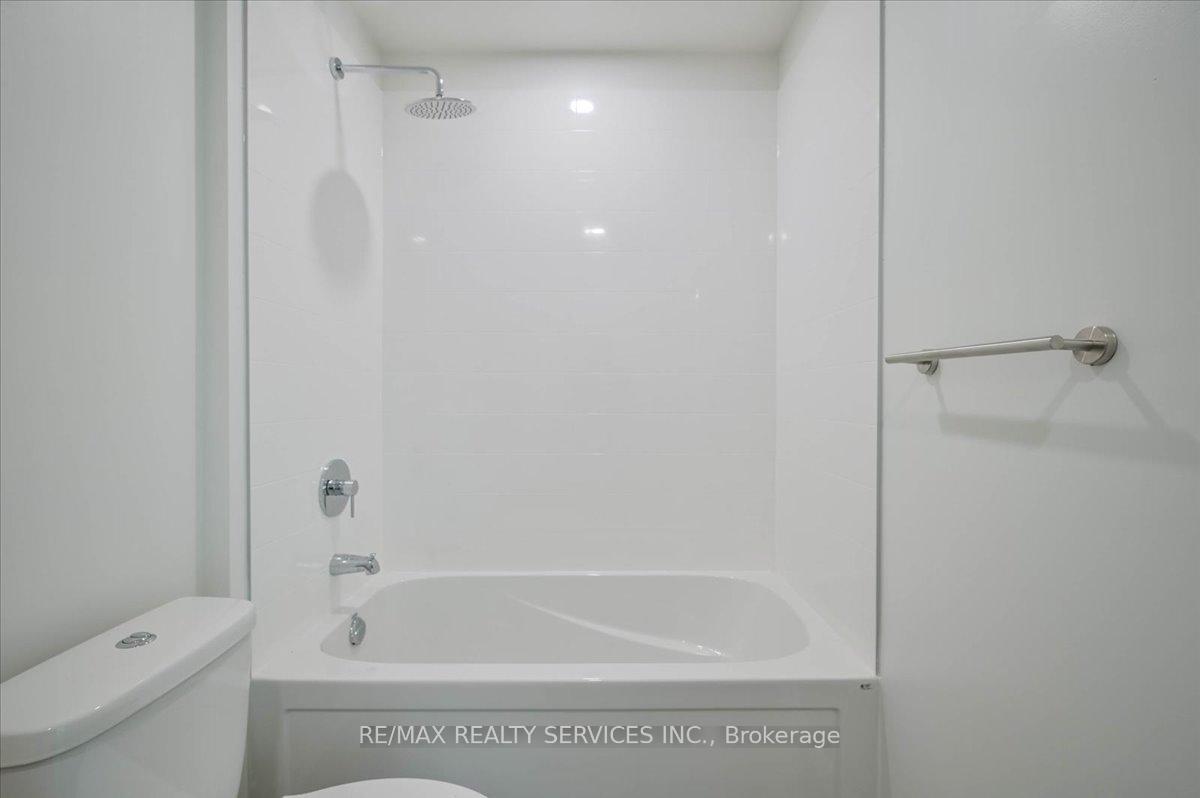 Photo 15 of Unit 504, 181 Elmira Road S, Guelph, Willow West/Sugarbush/West Acres — HOMEH