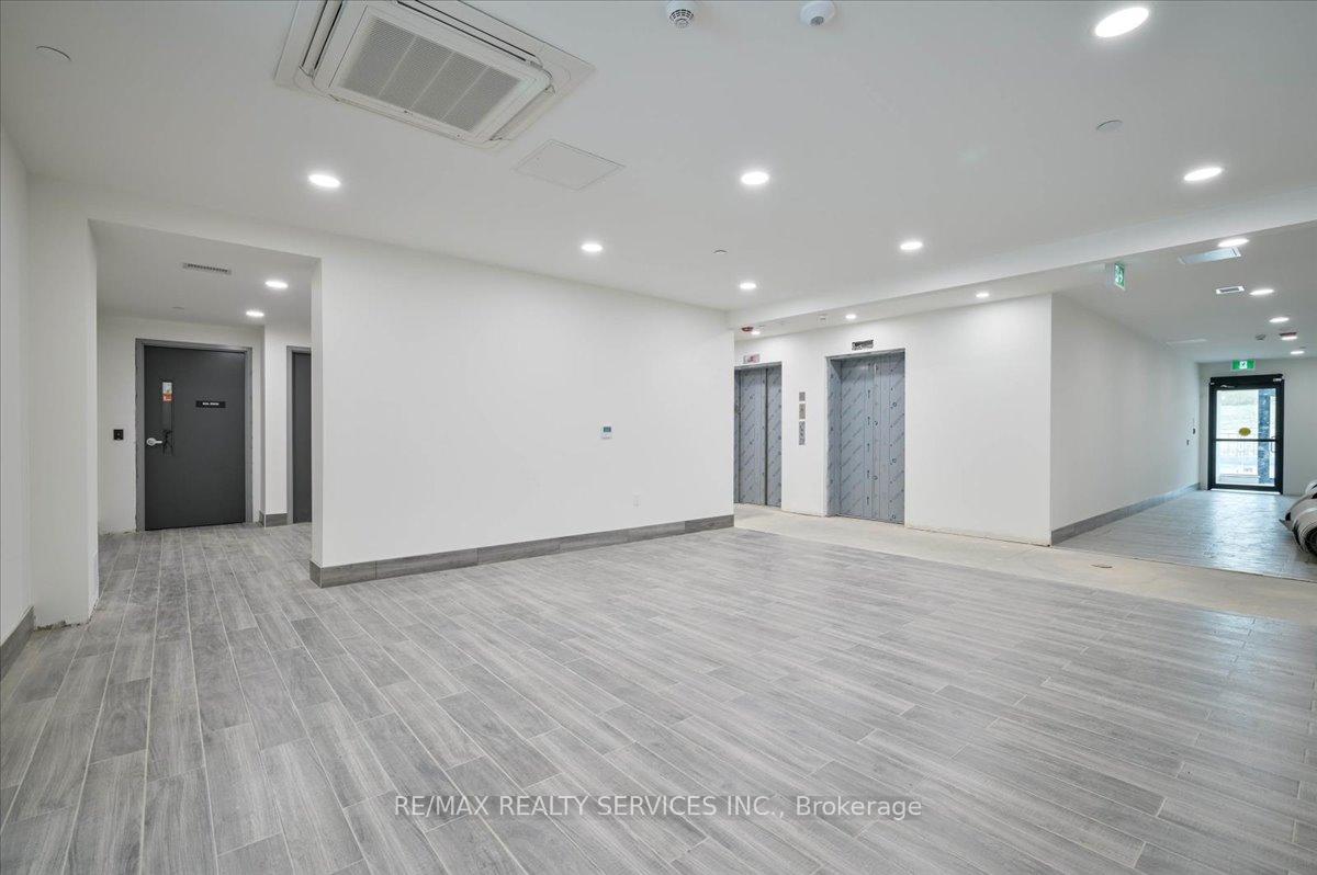 Photo 18 of Unit 504, 181 Elmira Road S, Guelph, Willow West/Sugarbush/West Acres — HOMEH