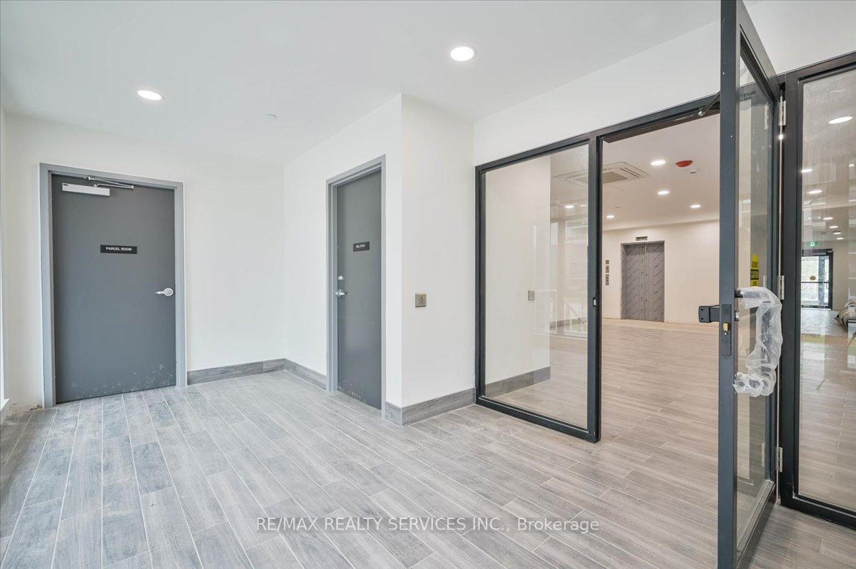 Photo 17 of Unit 504, 181 Elmira Road S, Guelph, Willow West/Sugarbush/West Acres — HOMEH