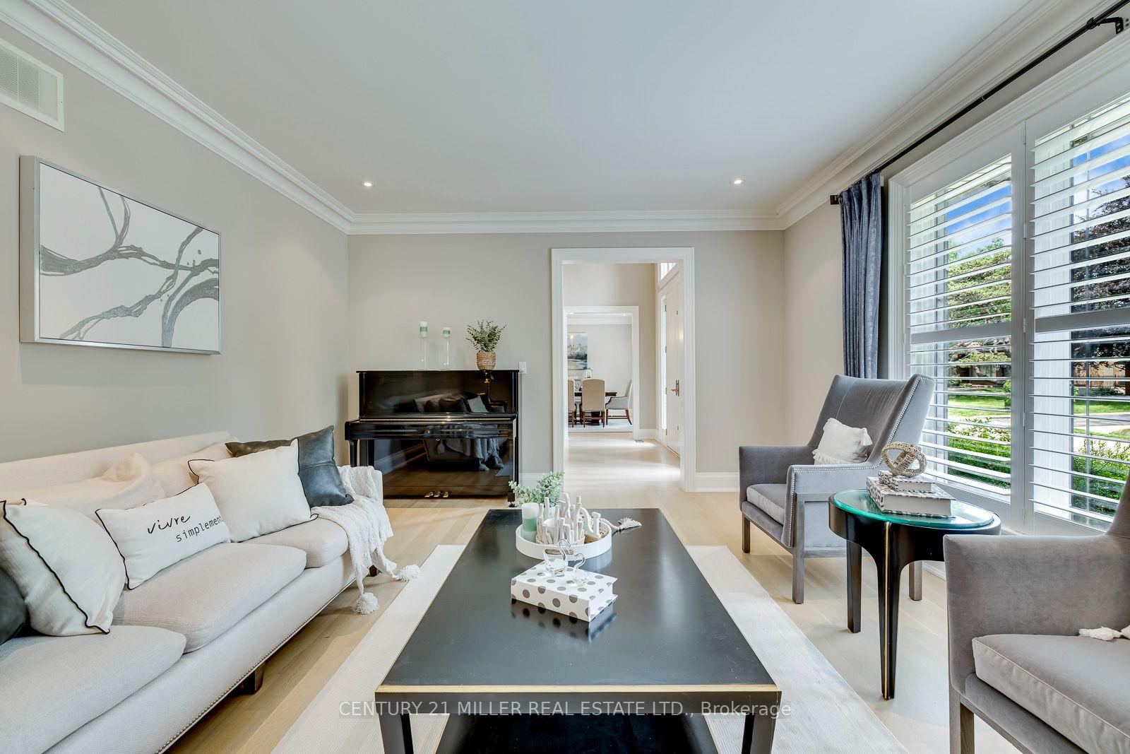 Photo 7 of 168 Walby Drive, Oakville, Southwest — HOMEH