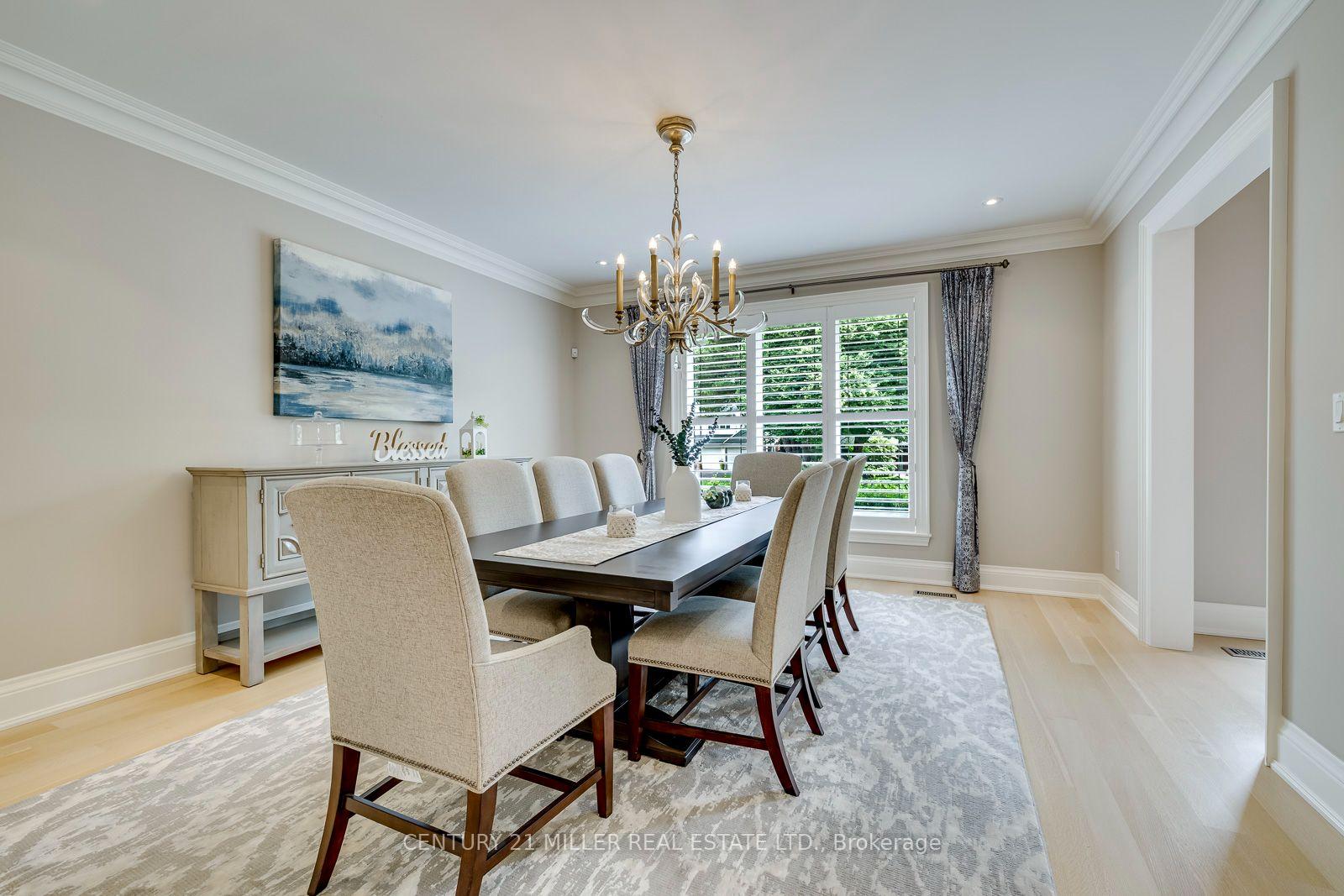 Photo 9 of 168 Walby Drive, Oakville, Southwest — HOMEH