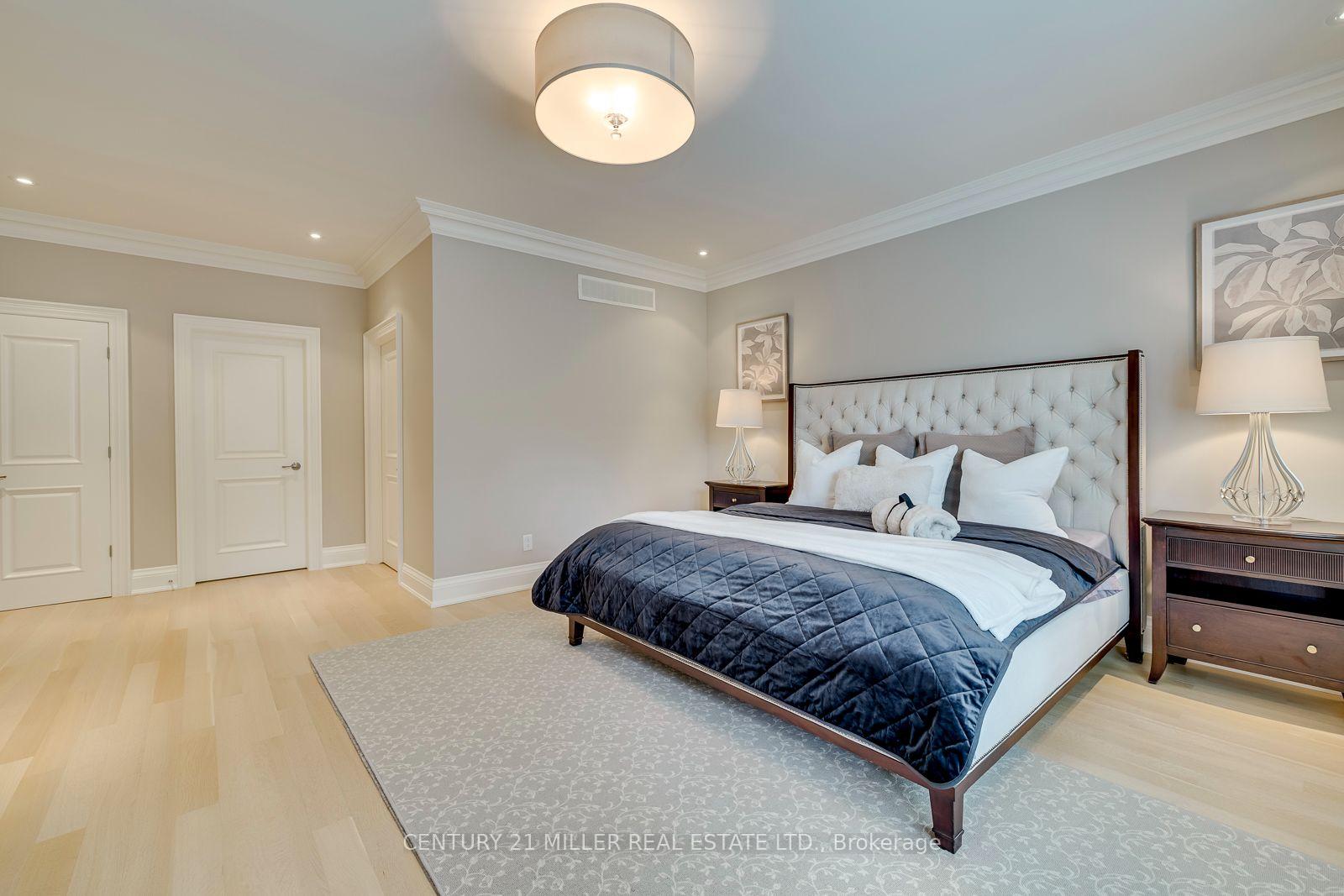 Photo 25 of 168 Walby Drive, Oakville, Southwest — HOMEH