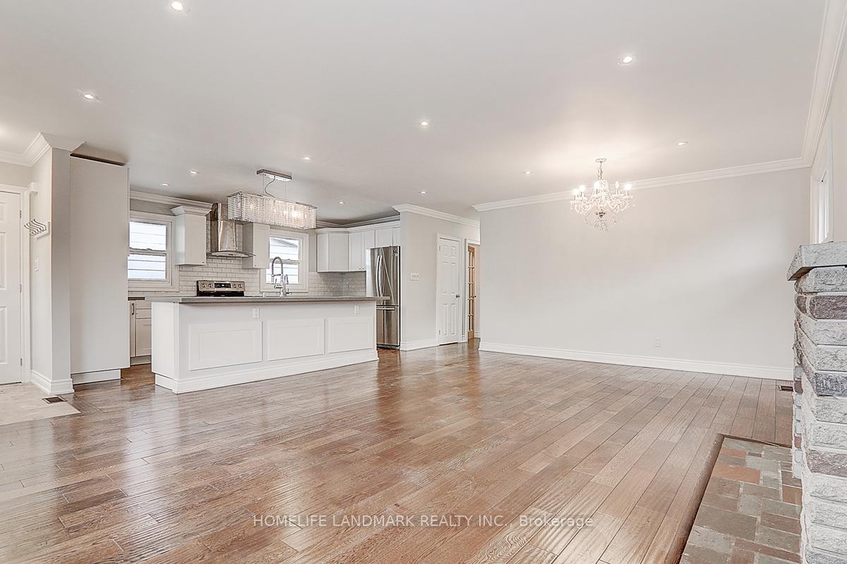 Photo 9 of 367 Cummer Avenue, North York, Newtonbrook East — HOMEH
