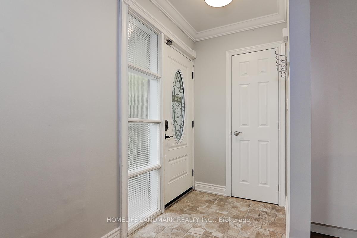 Photo 18 of 367 Cummer Avenue, North York, Newtonbrook East — HOMEH