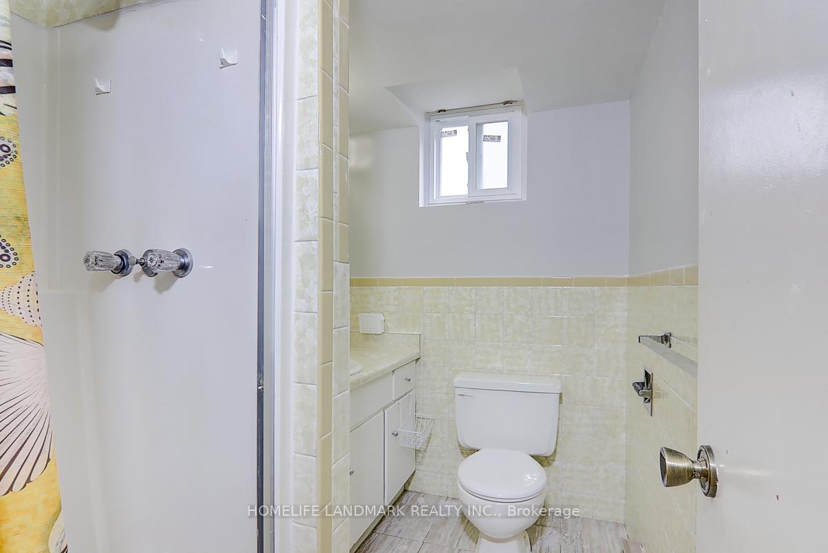 Photo 35 of 367 Cummer Avenue, North York, Newtonbrook East — HOMEH