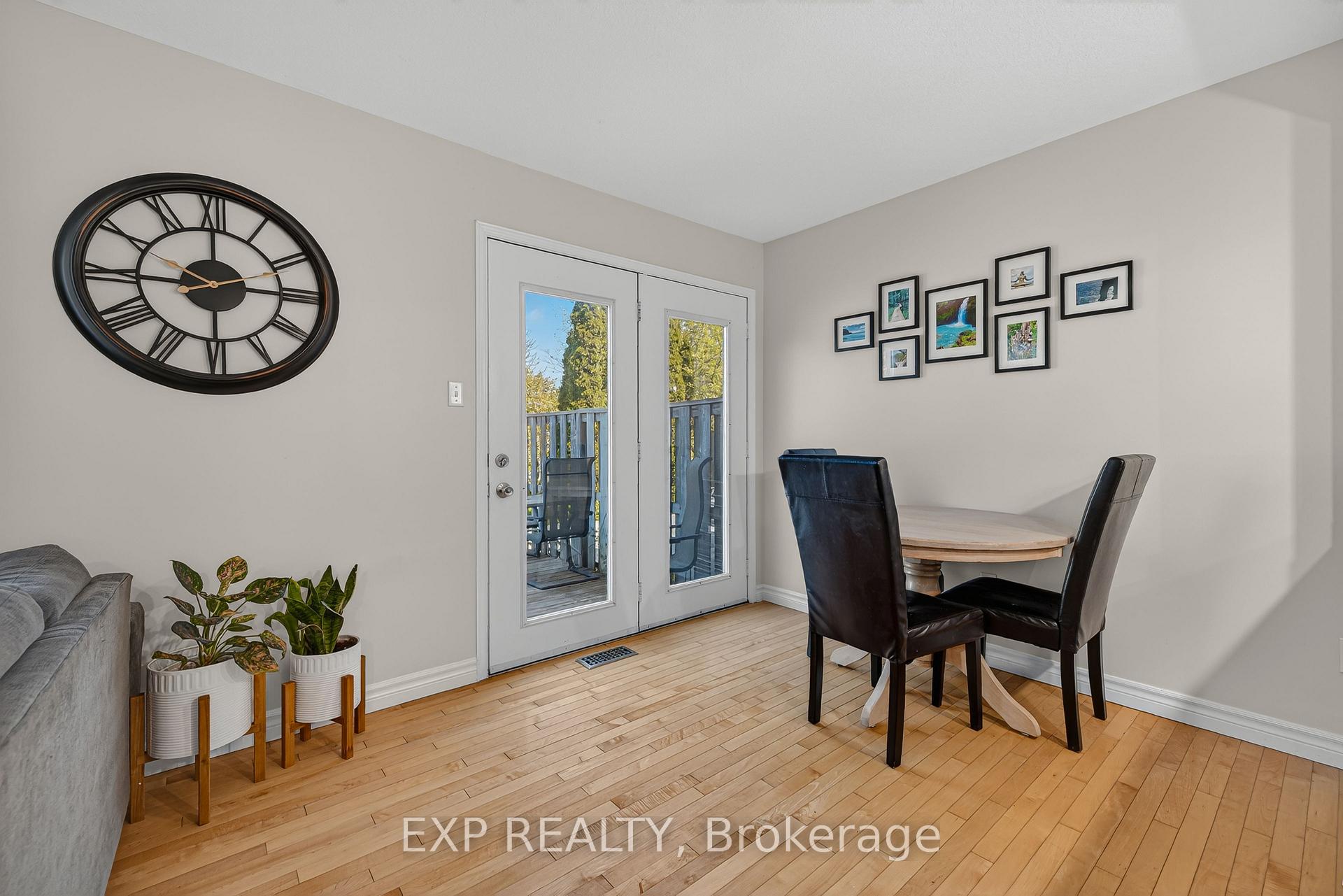 Photo 15 of 475 Annapolis Court, Waterloo, Colonial Acres — HOMEH